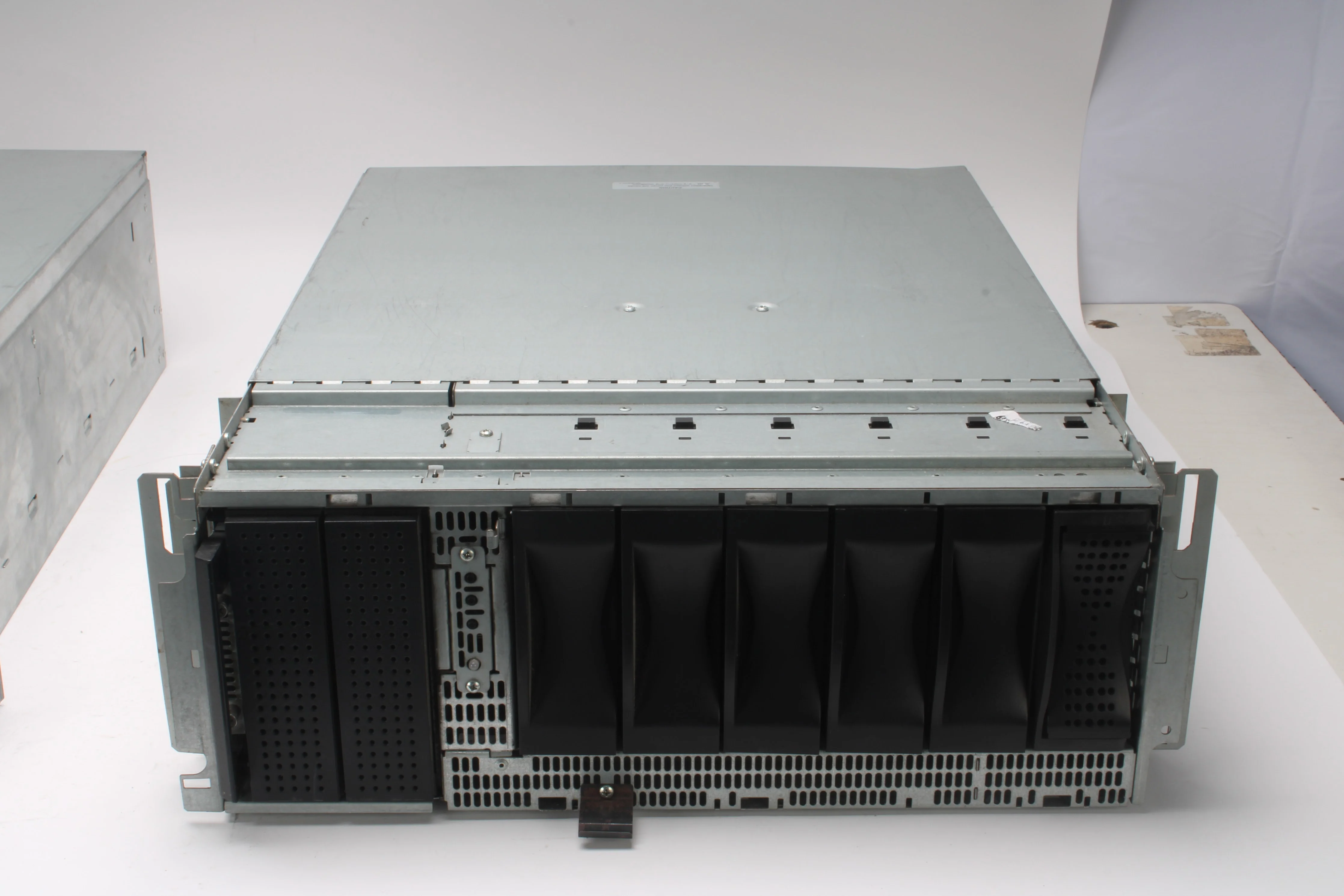 Silicon CMN A018 / CMN A019 Graphics Origin 200 Server Lot of 2 - Fair Condition - Image 3