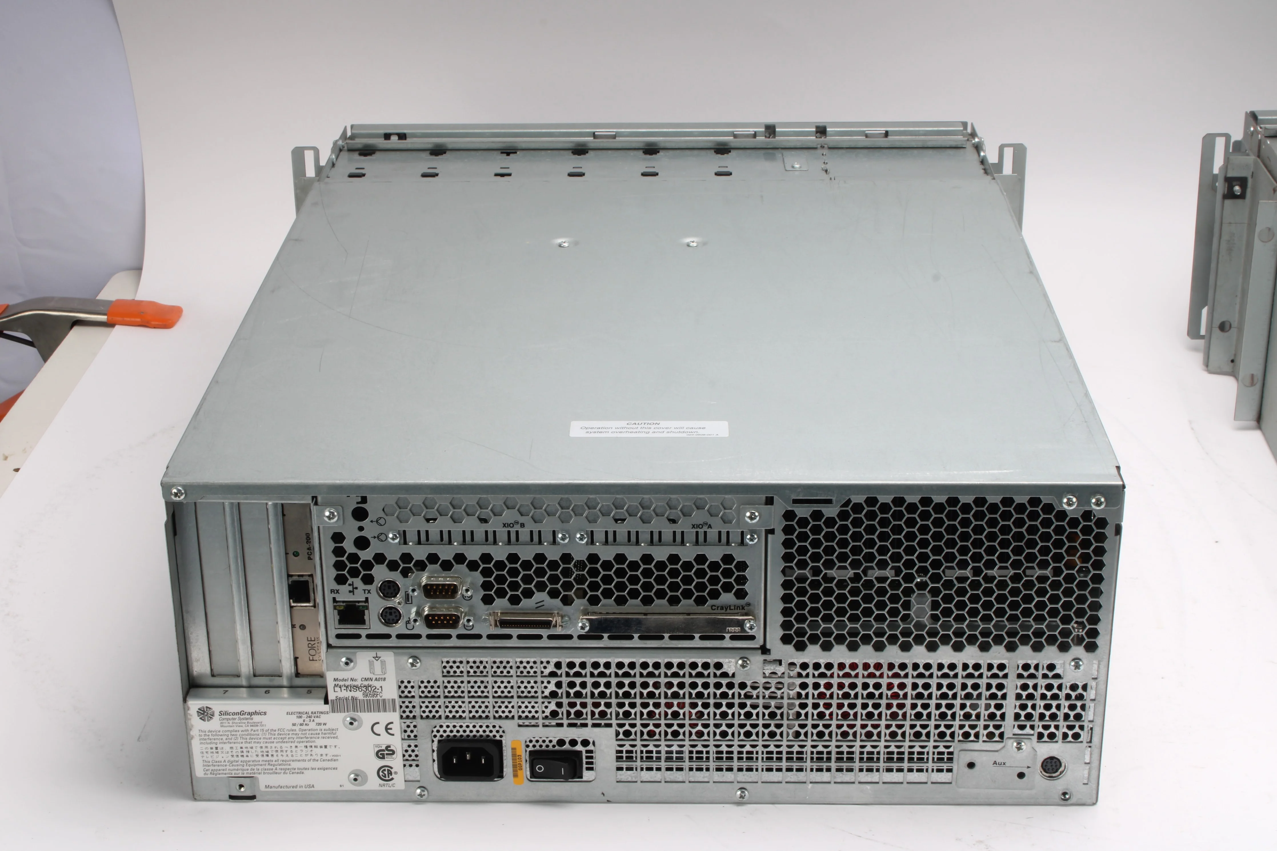 Silicon CMN A018 / CMN A019 Graphics Origin 200 Server Lot of 2 - Fair Condition - Image 8