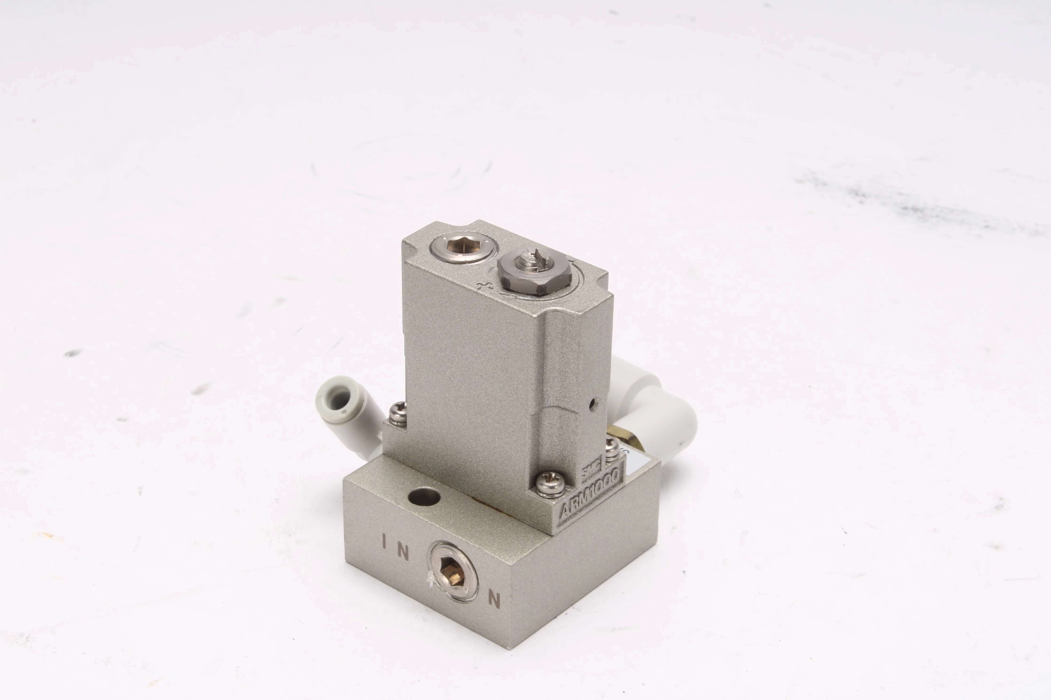 SMC ARM1000 Miniature Pneumatic Regulators - Image 2