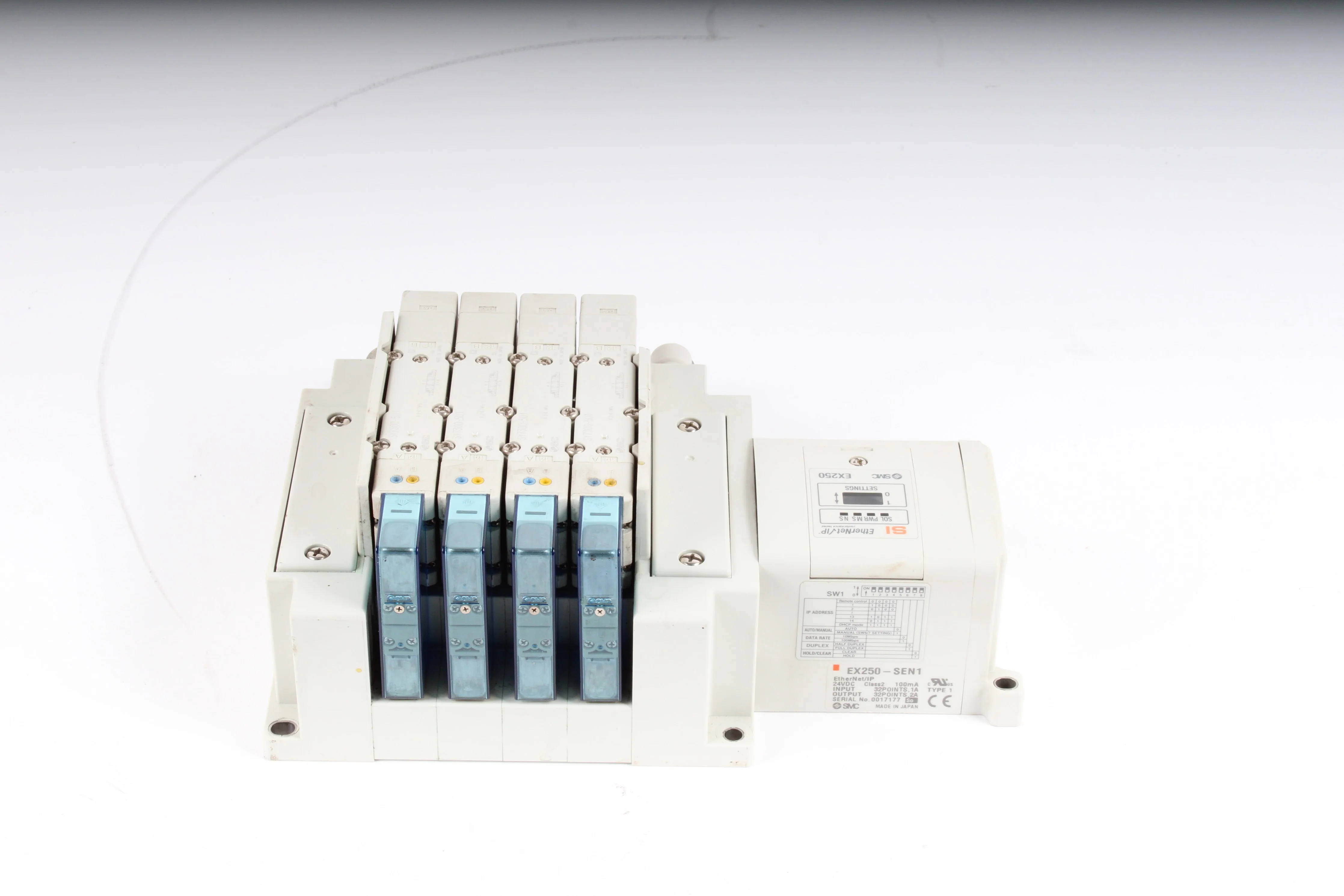 SMC EX250-SEN1 Ethernet IP Collecteur + 4x: SY7300-5U1 Solenoid Valves - Image 3