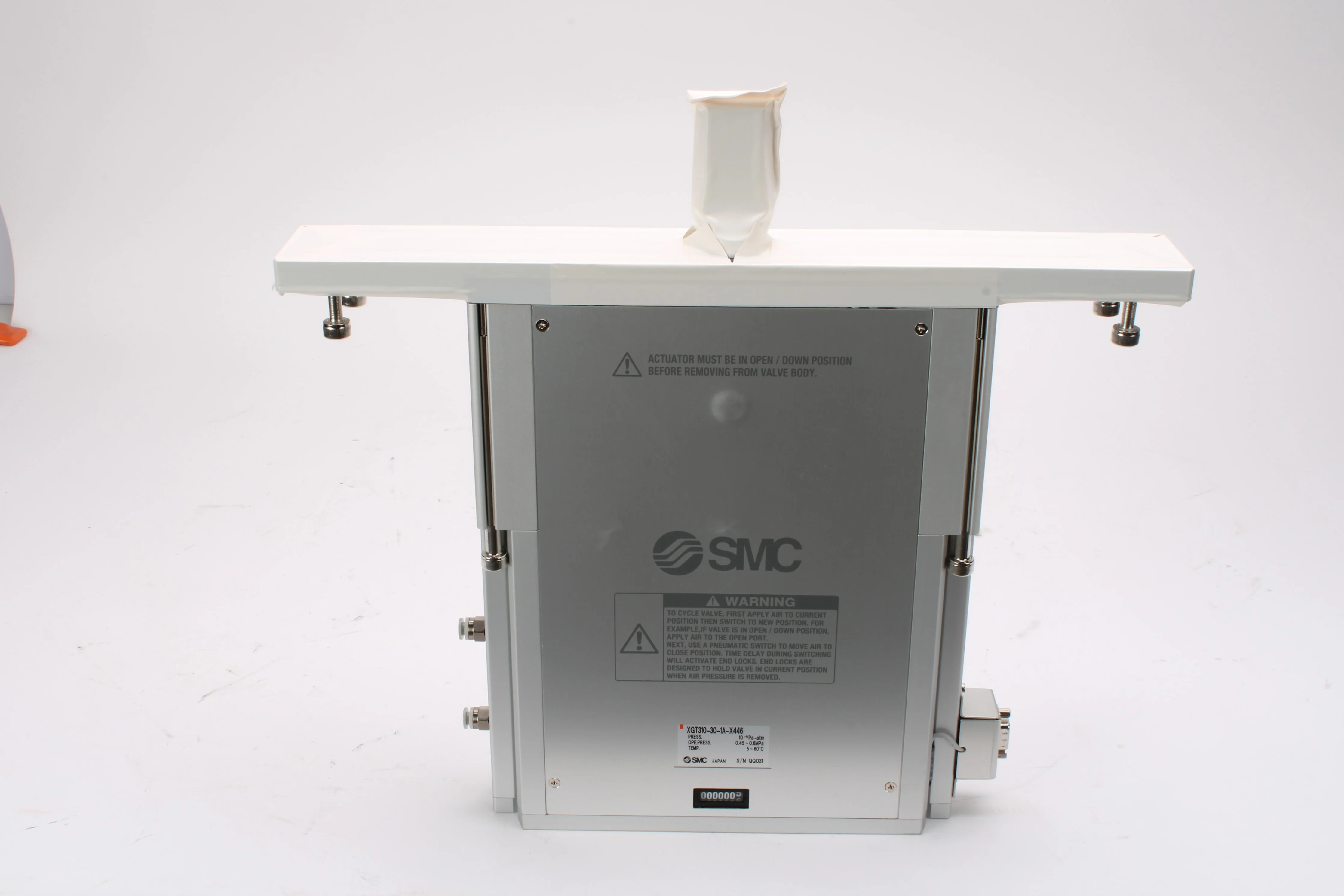 SMC XGT310-30-1A-X446 Integra Load Lock Pneumatic Gate Valve - Image 2