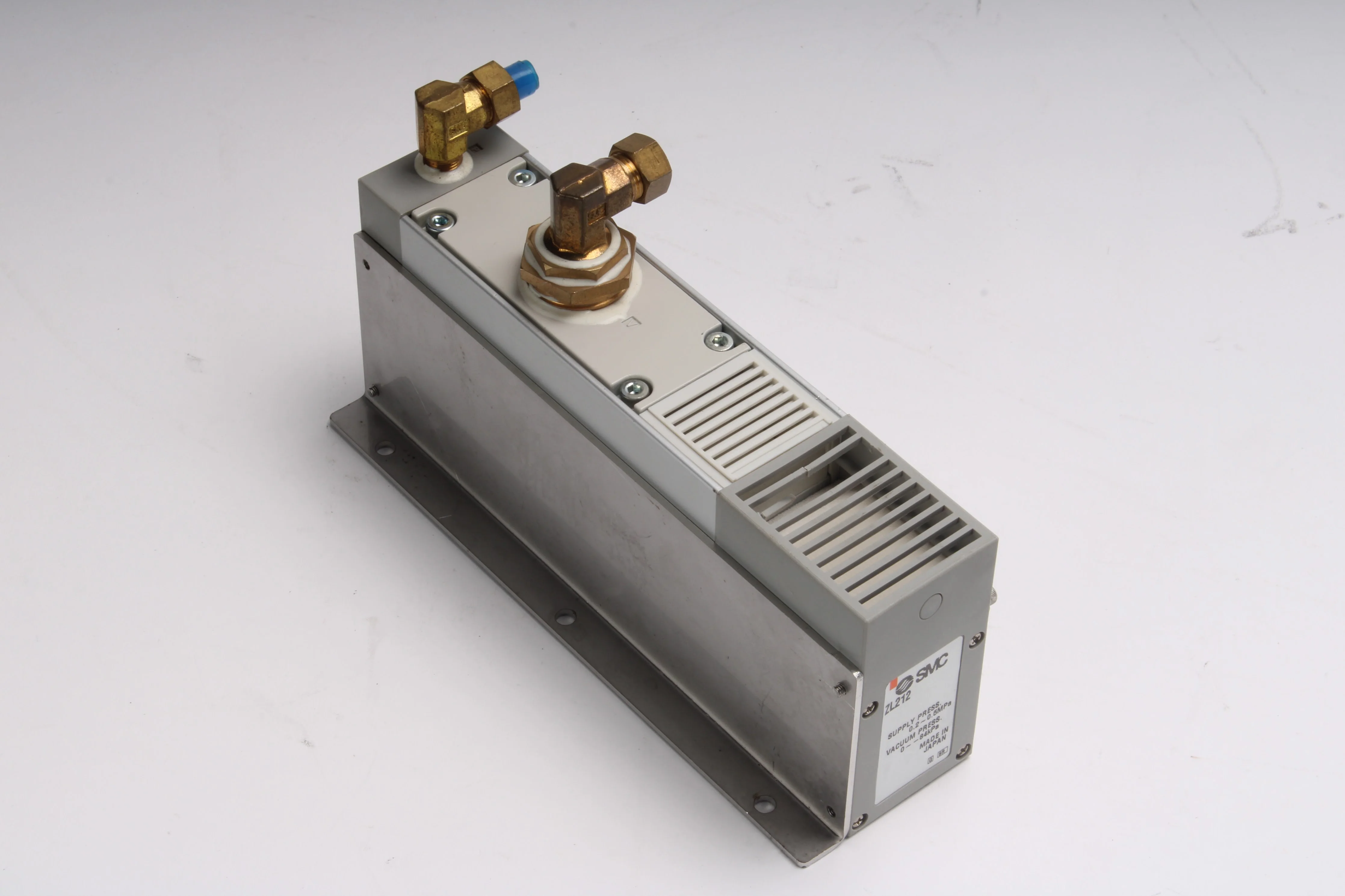 SMC ZL212 Vacuum Ejector