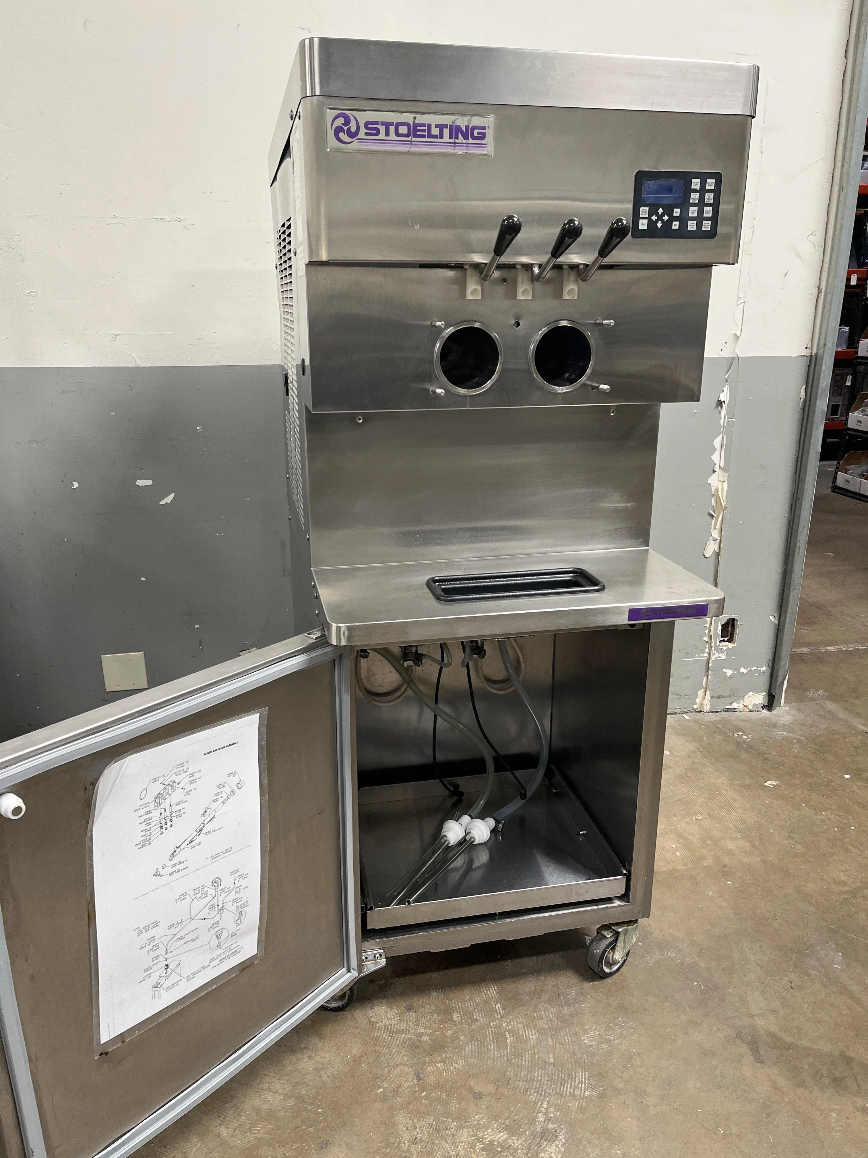 Stoelting U431-30912 Pressure-Fed Twin Twist Soft Serve Yogurt Machine - Fair - Image 3