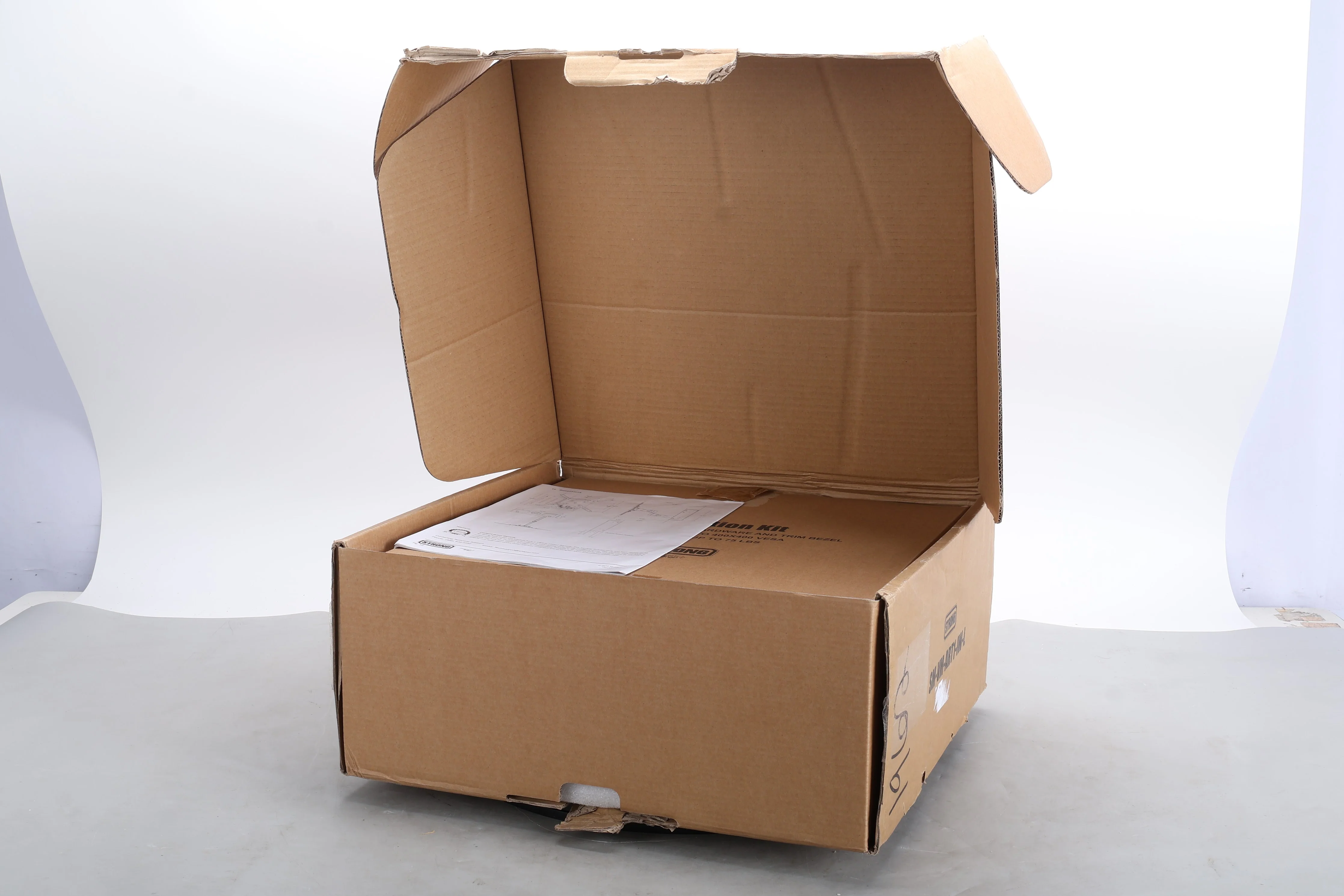 Strong SM-VM-ART1-IW-L VersaMount Single Arm In-Wall Articulating Mount Open Box - Image 5
