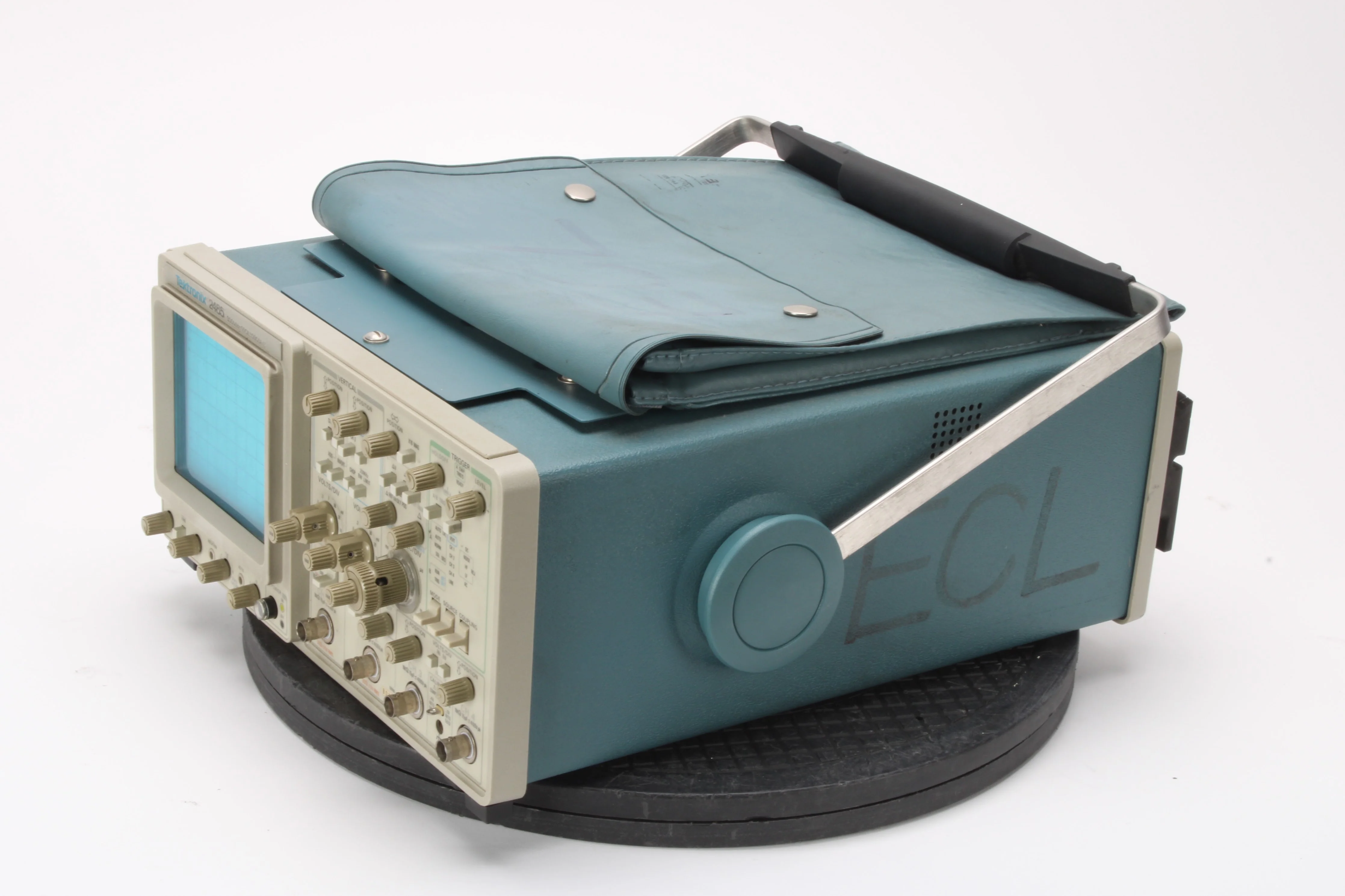 Tektronix 2465 300MHz Portable Analog Oscilloscope - Fair Condition - Image 4