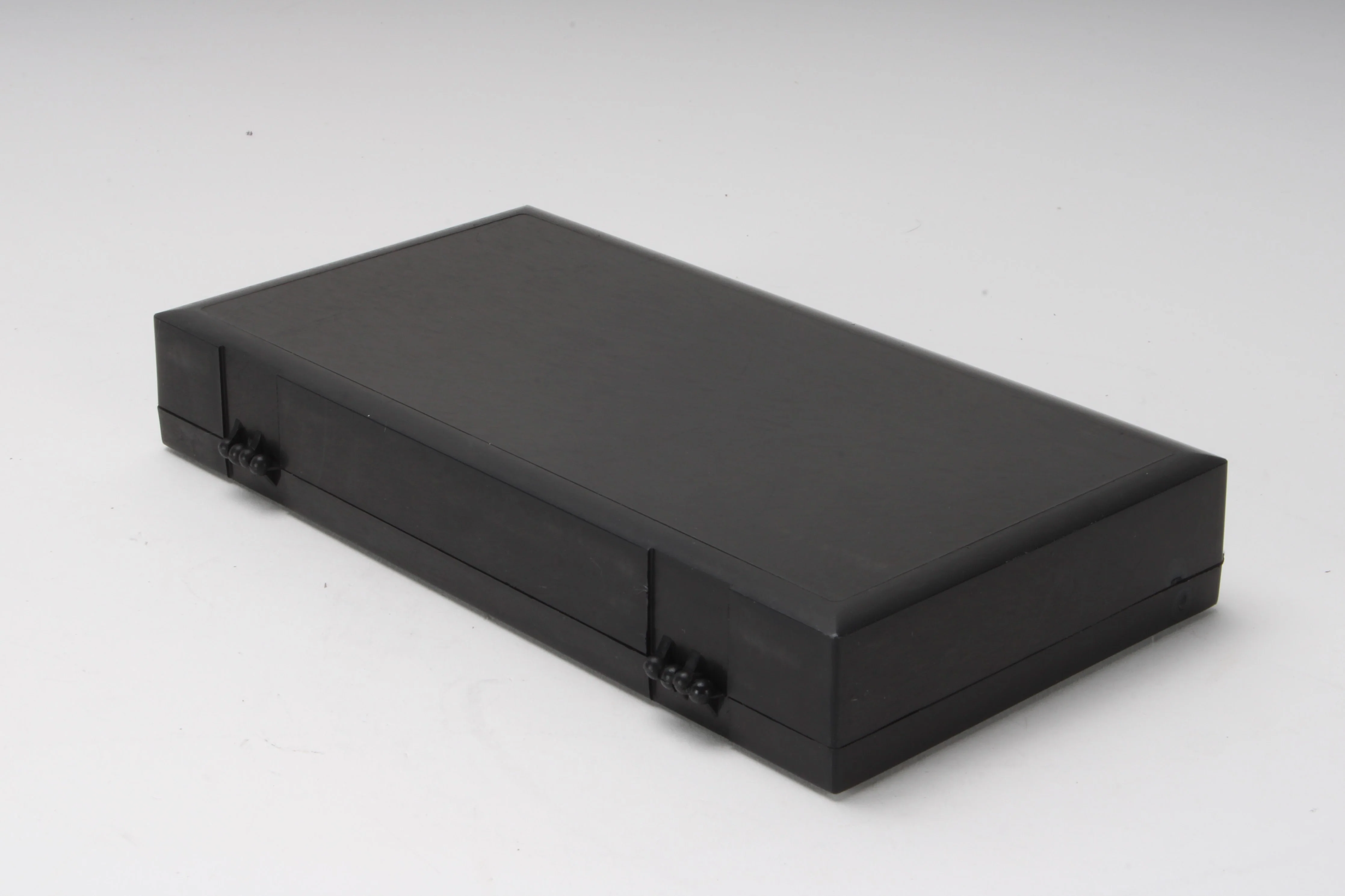 Tektronix 80A02 EOS/ESD Protection Module With Case, Manuals, and Accessories - Image 3