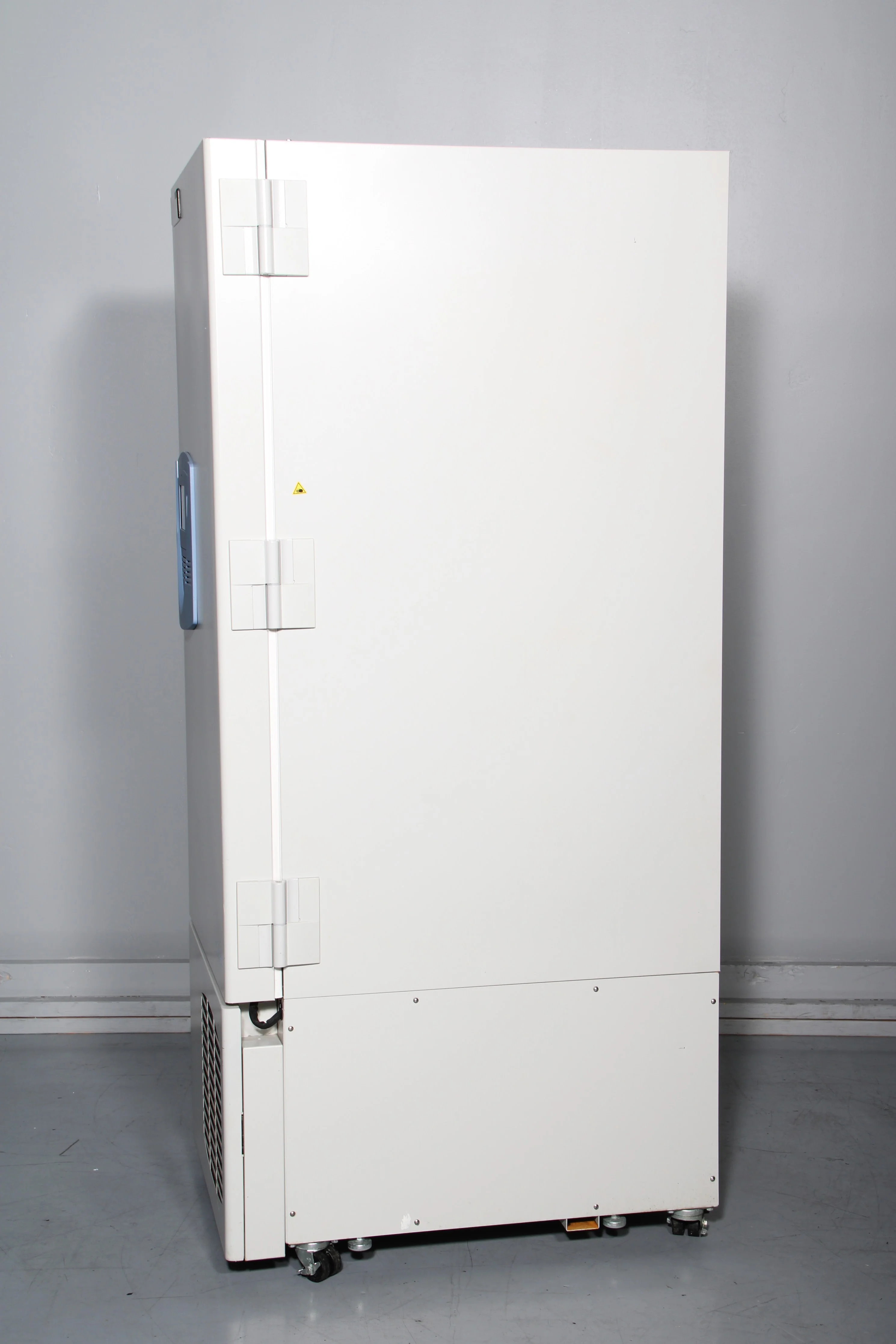 Thermo Fisher Scientific TSU400A TSU Series -86C Ultra-Low Temperature Freezer - Image 4