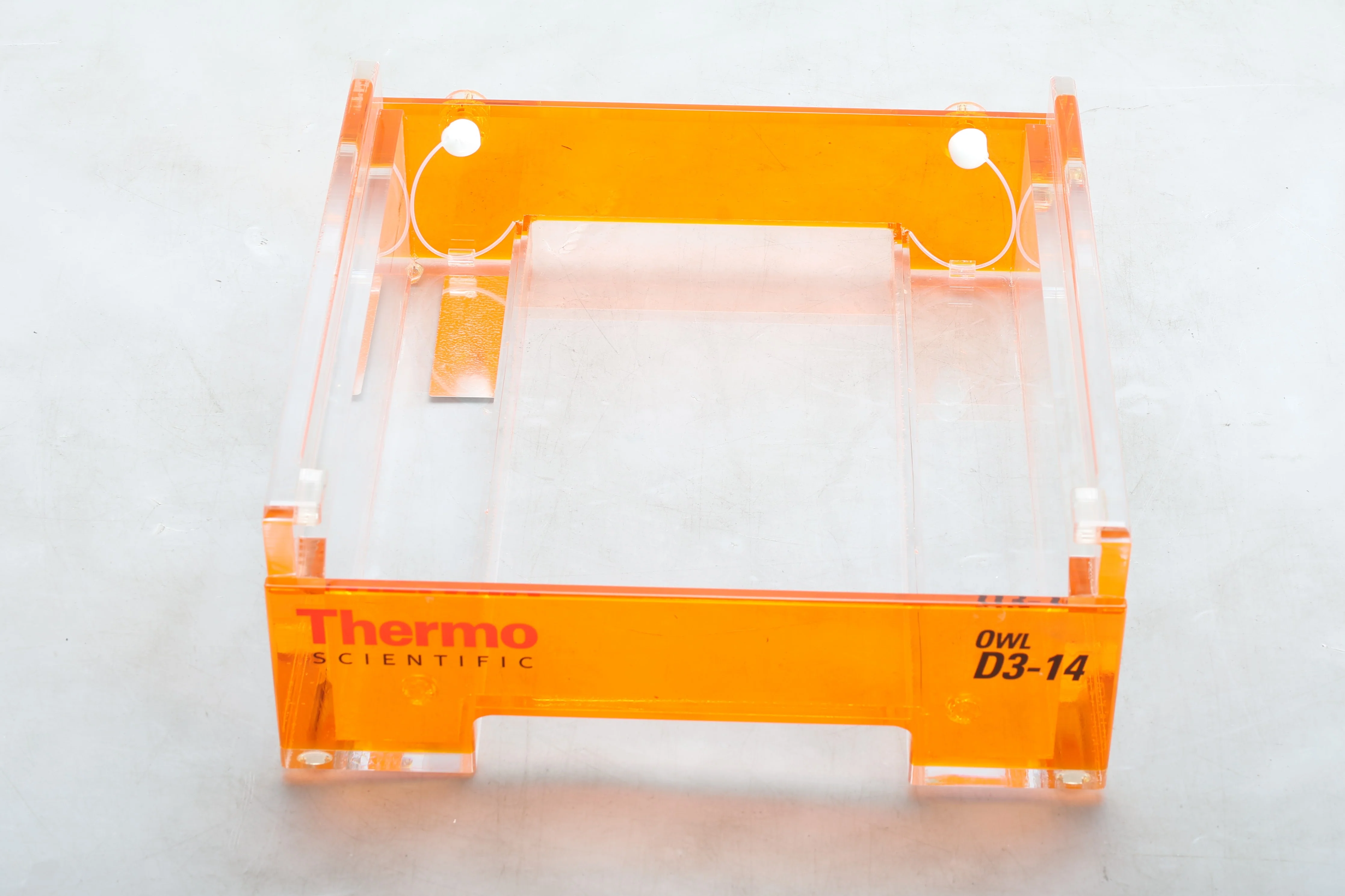Thermo Scientific 7324 OWL D3-14 Wide Gel Electrophoresis System W/ Accessories - Image 7