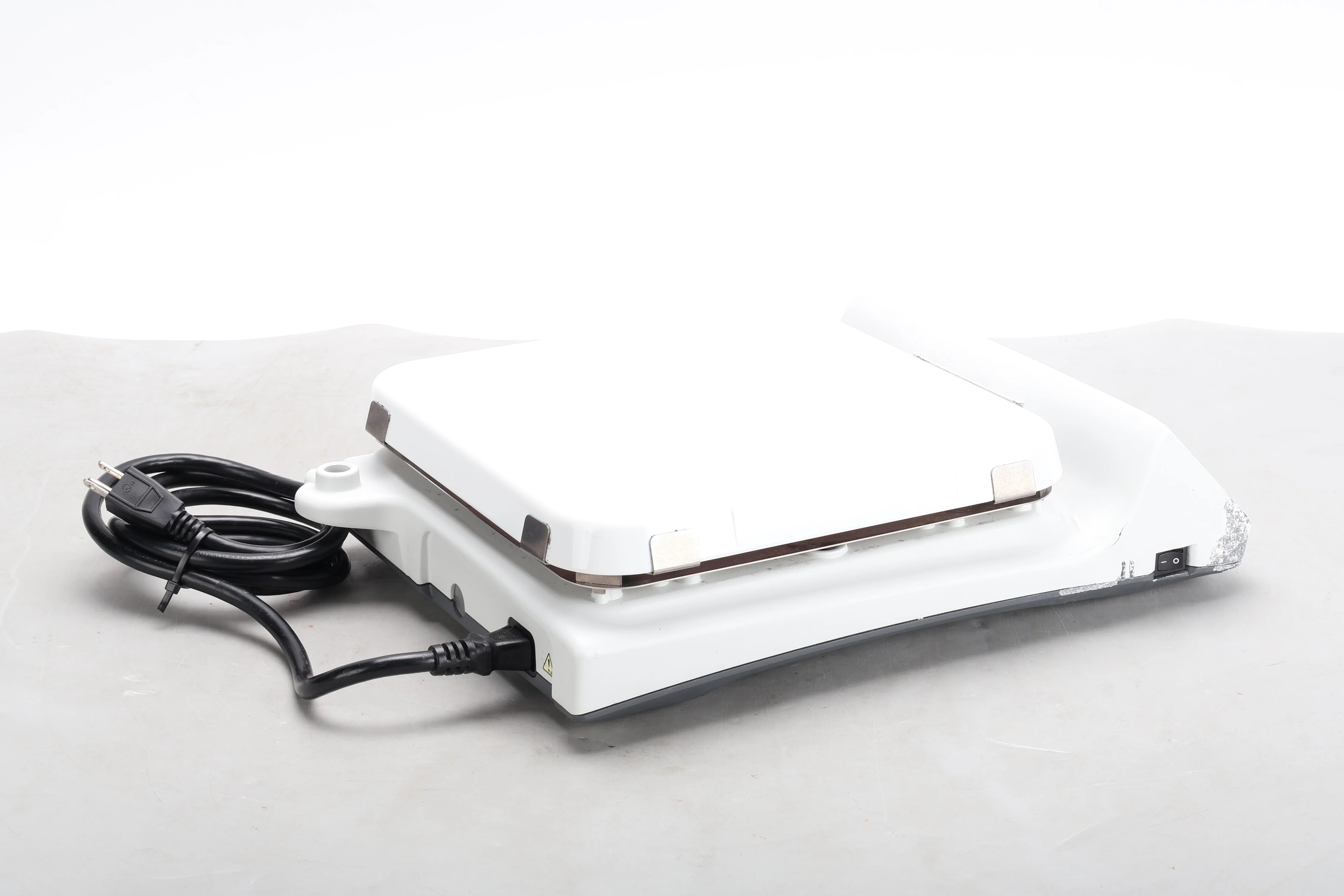 Thermo Scientific 888850100 Magnetic Stirrer With Power Cable - Fair Condition - Image 4