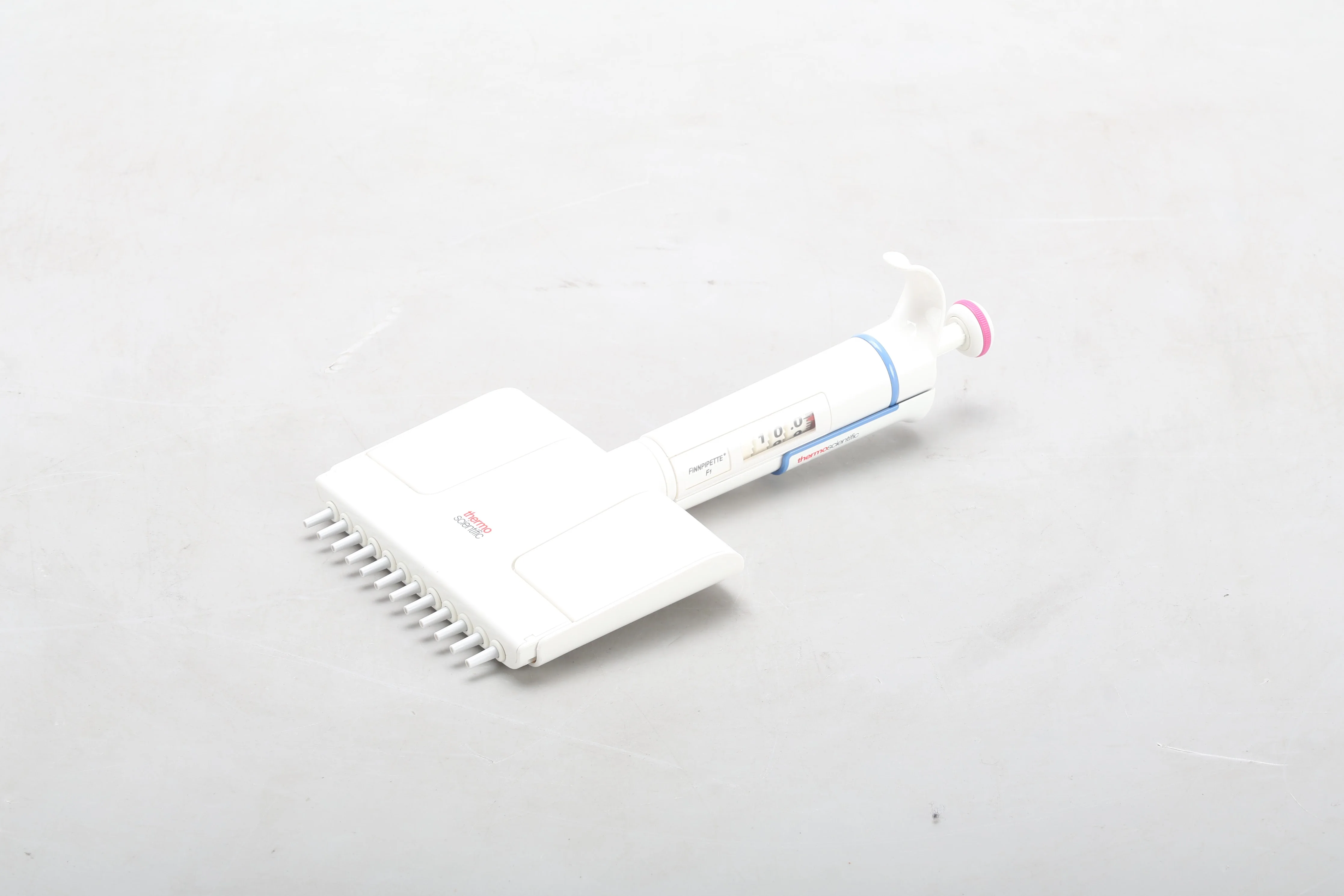Thermo Scientific Finnpipette F1 12-Channel Pipette 1-10uL 4661040N - Image 3