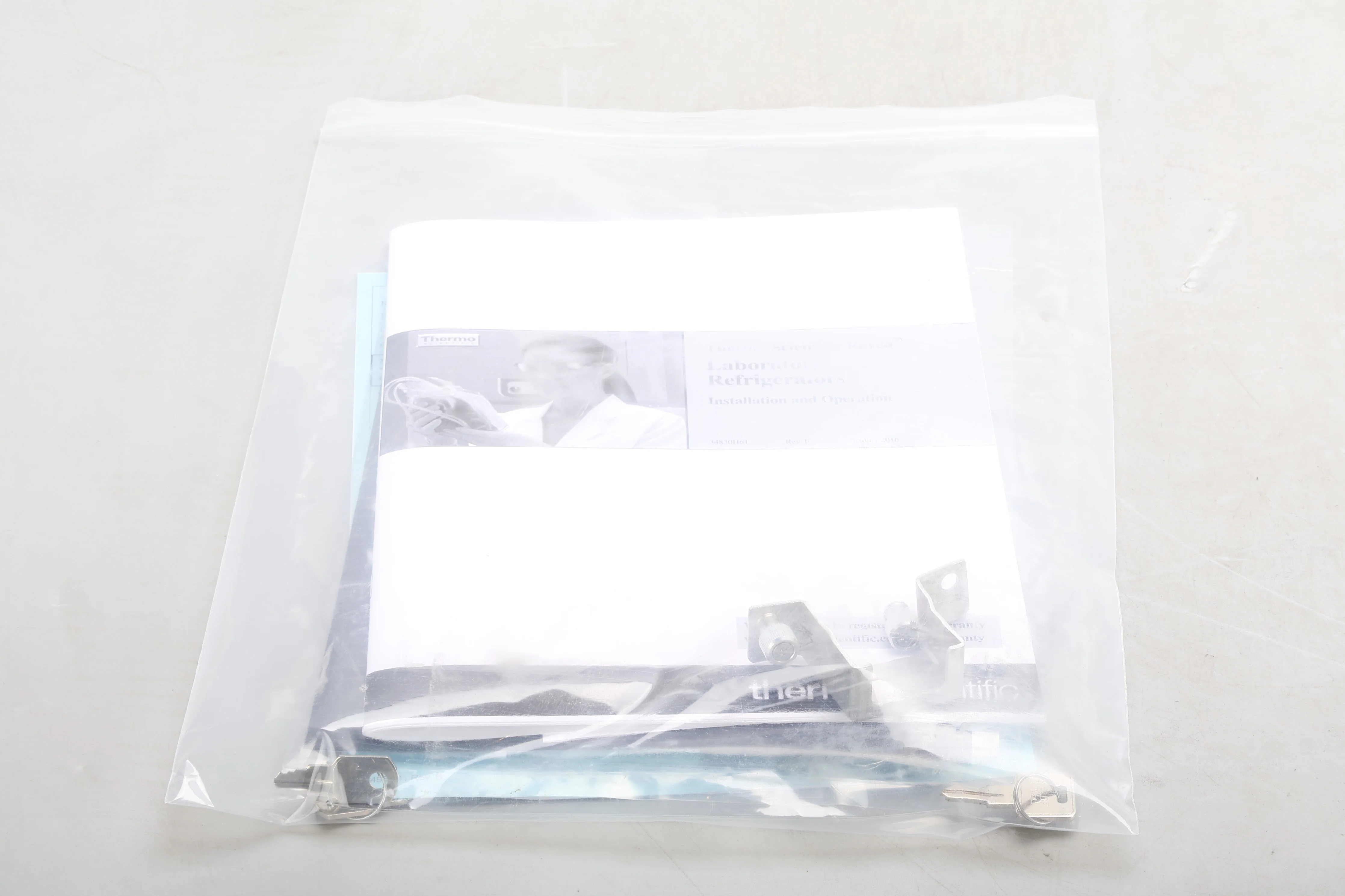 Thermo Scientific REL4504A Revco High-Performance Laboratory Refrigerator - Image 10