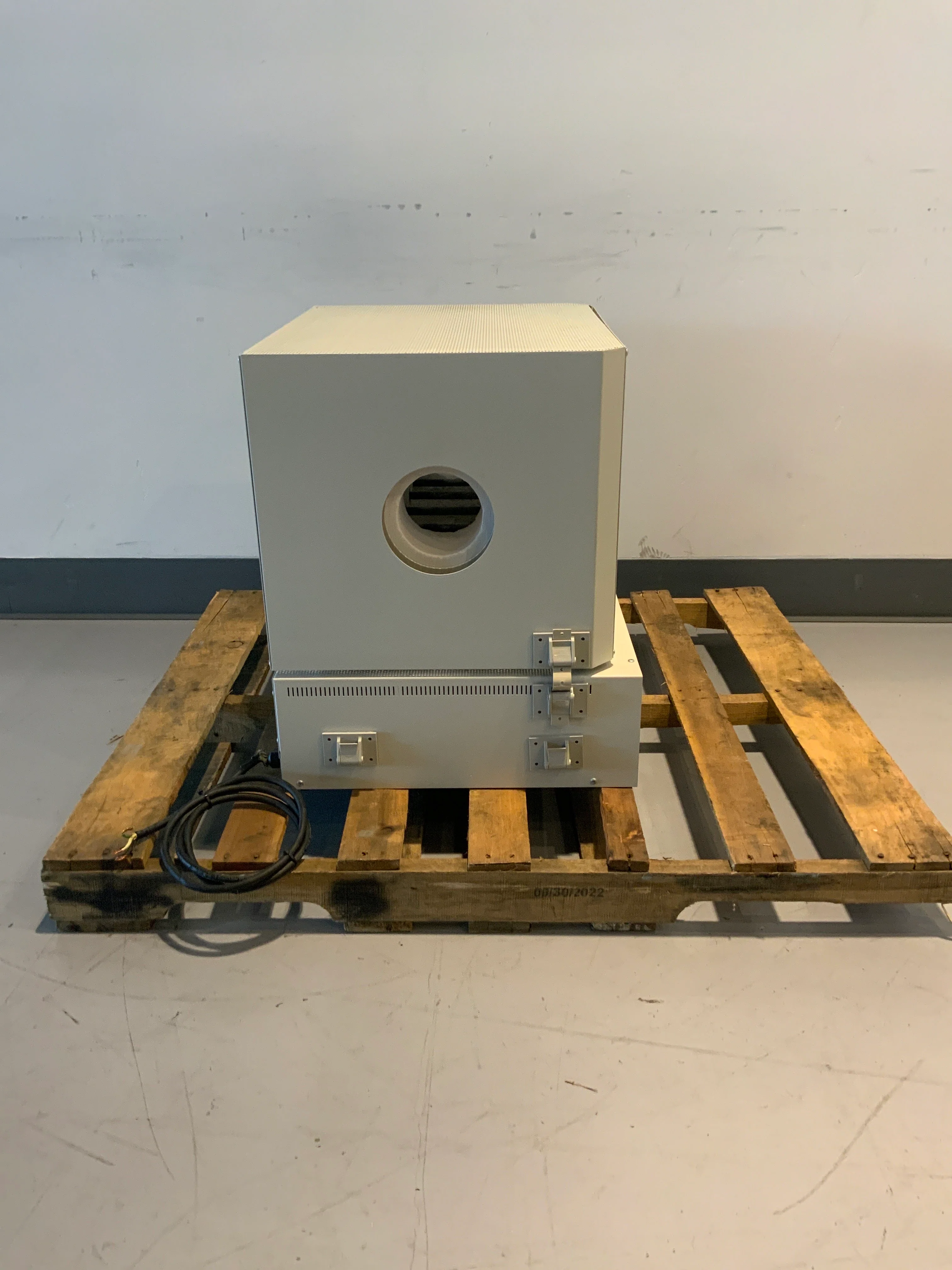 Thermo Scientific STF55433C-1 Lindberg/Blue M GP Tube Furnace - AS IS - Image 2