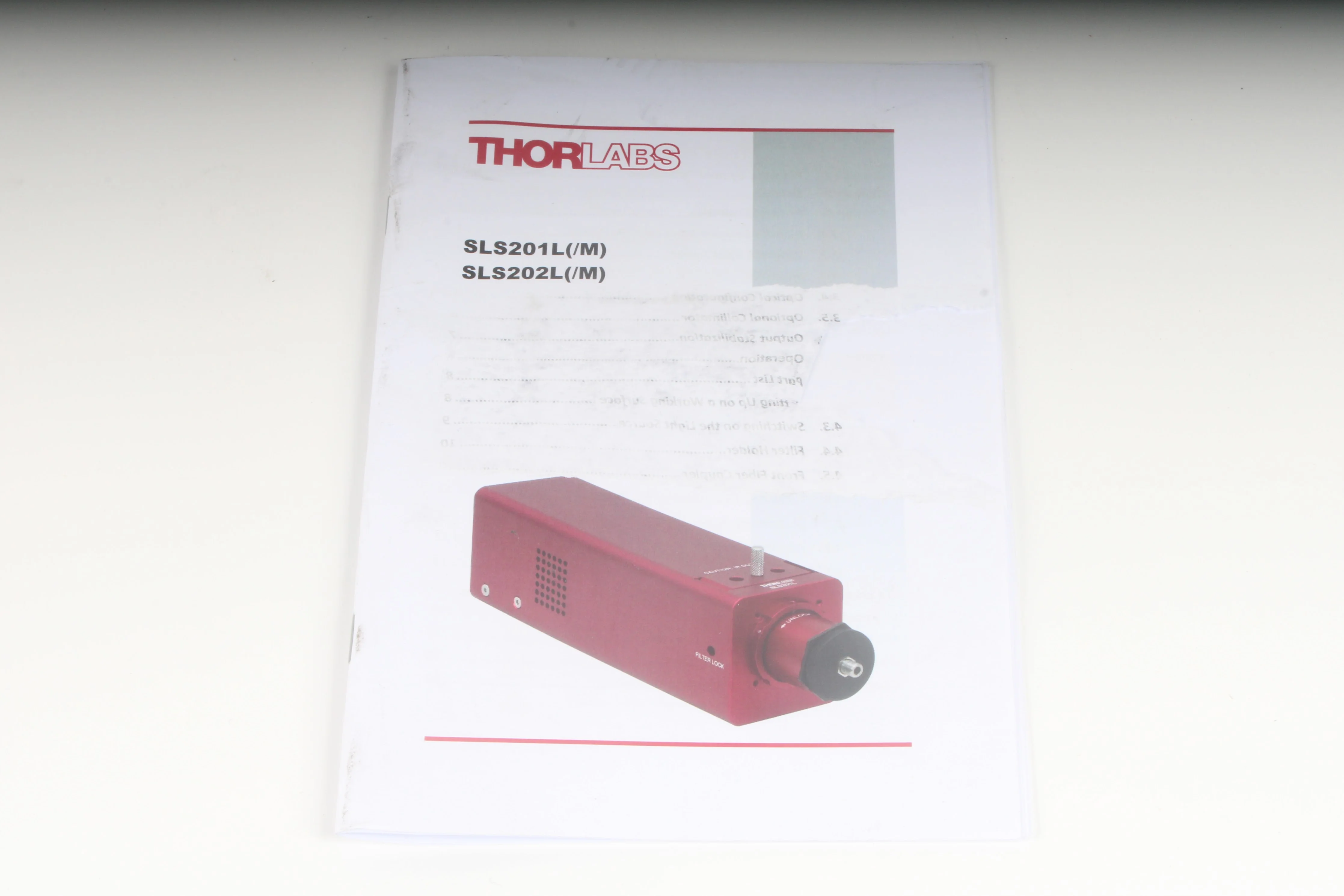 Thorlabs SLS201L Stabilized Fiber-Coupled Light Source With Accessories - Image 4