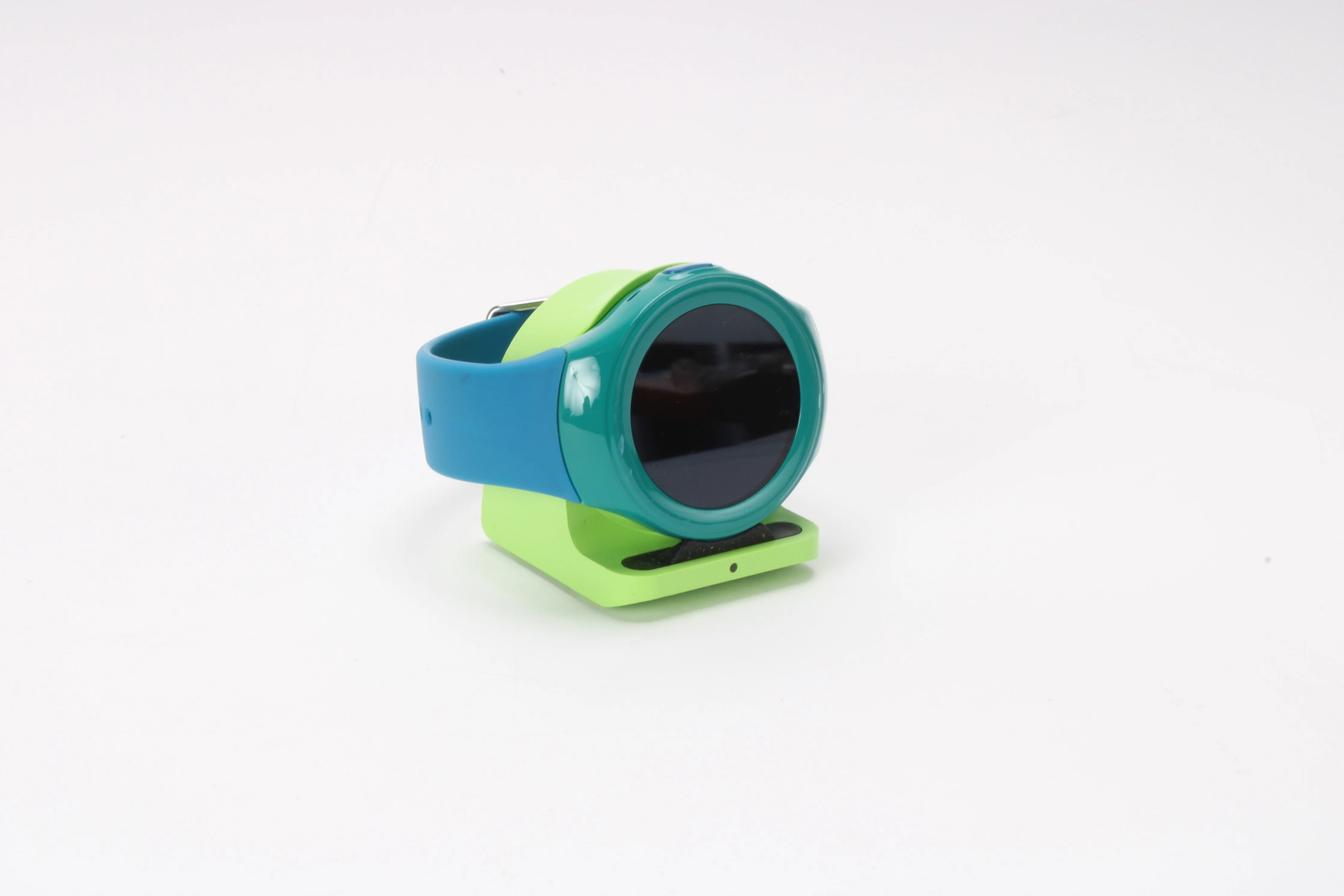 Timex IFW522T FamilyConnect Smartwatch For Kids With Power Supply and Base - Image 3