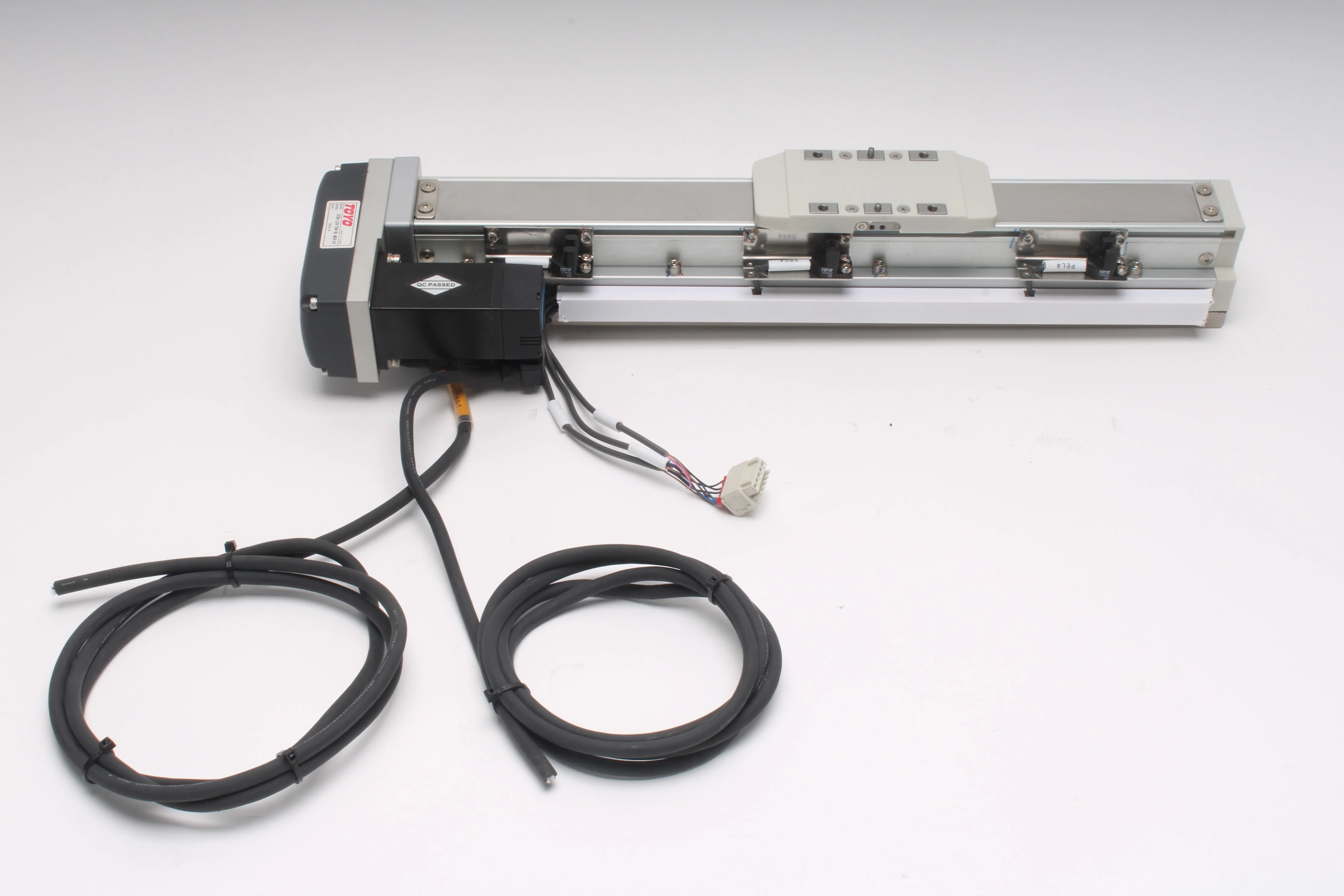 Toyo GTH5-L10-250-BL-M10-C4 Table With MS1H1-10830CB-A3OZ Servo Motor