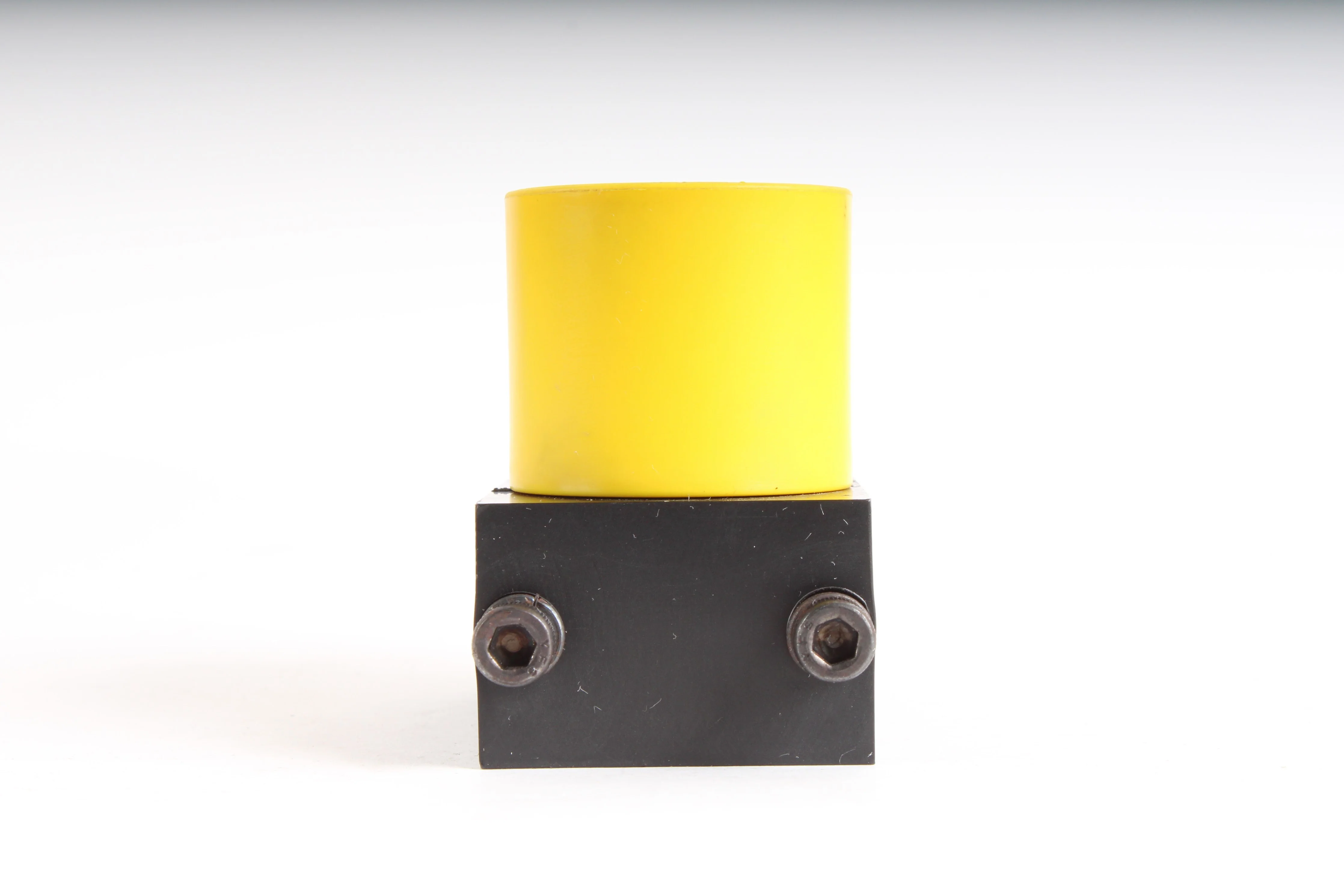 Turck Bi20R-W30-DAP6X-H1141 Inductive Sensor - Image 2