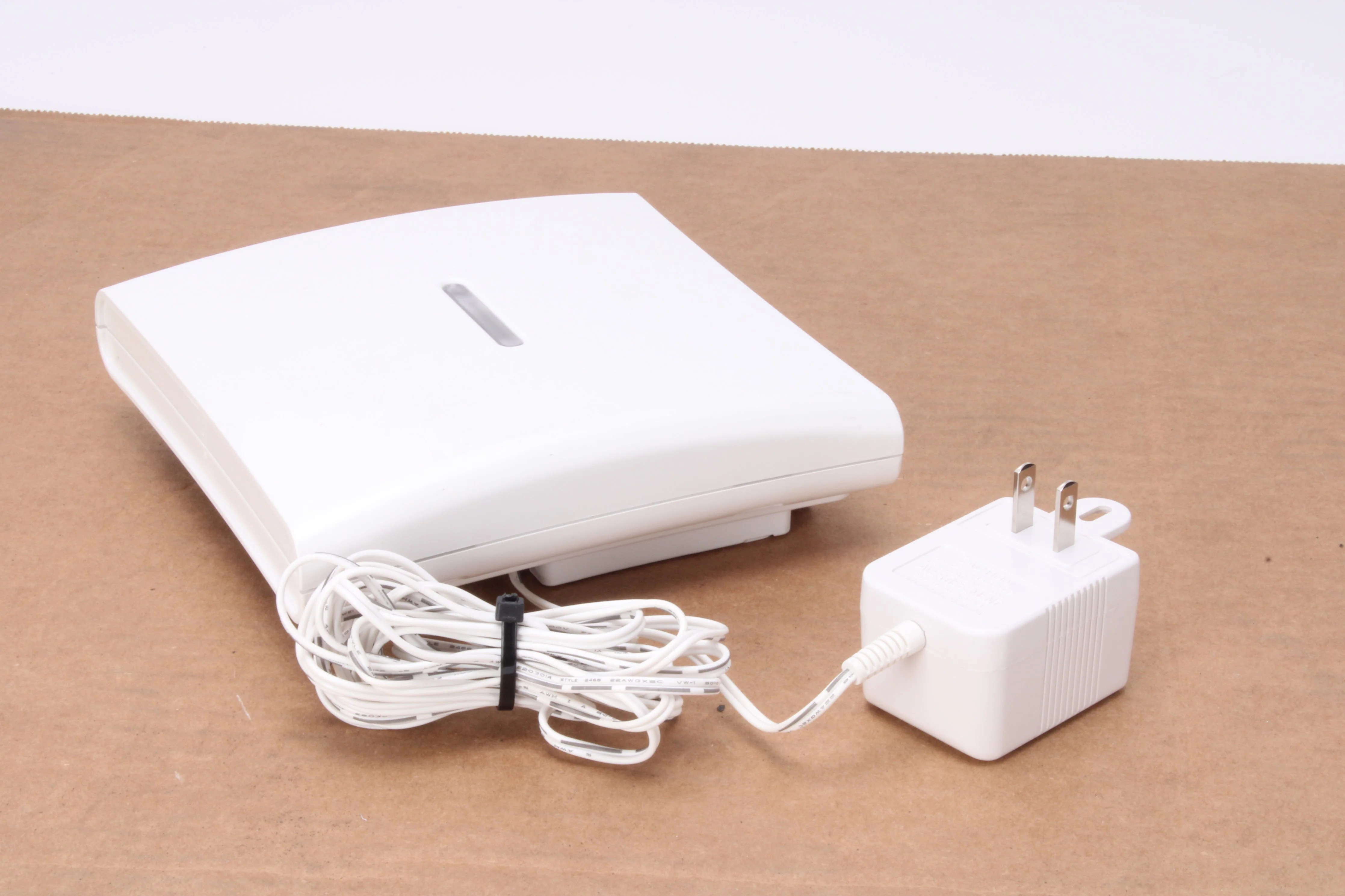 Tyco PG9920 Wireless Repeater With Power Supply for PowerG Security Systems - Image 3