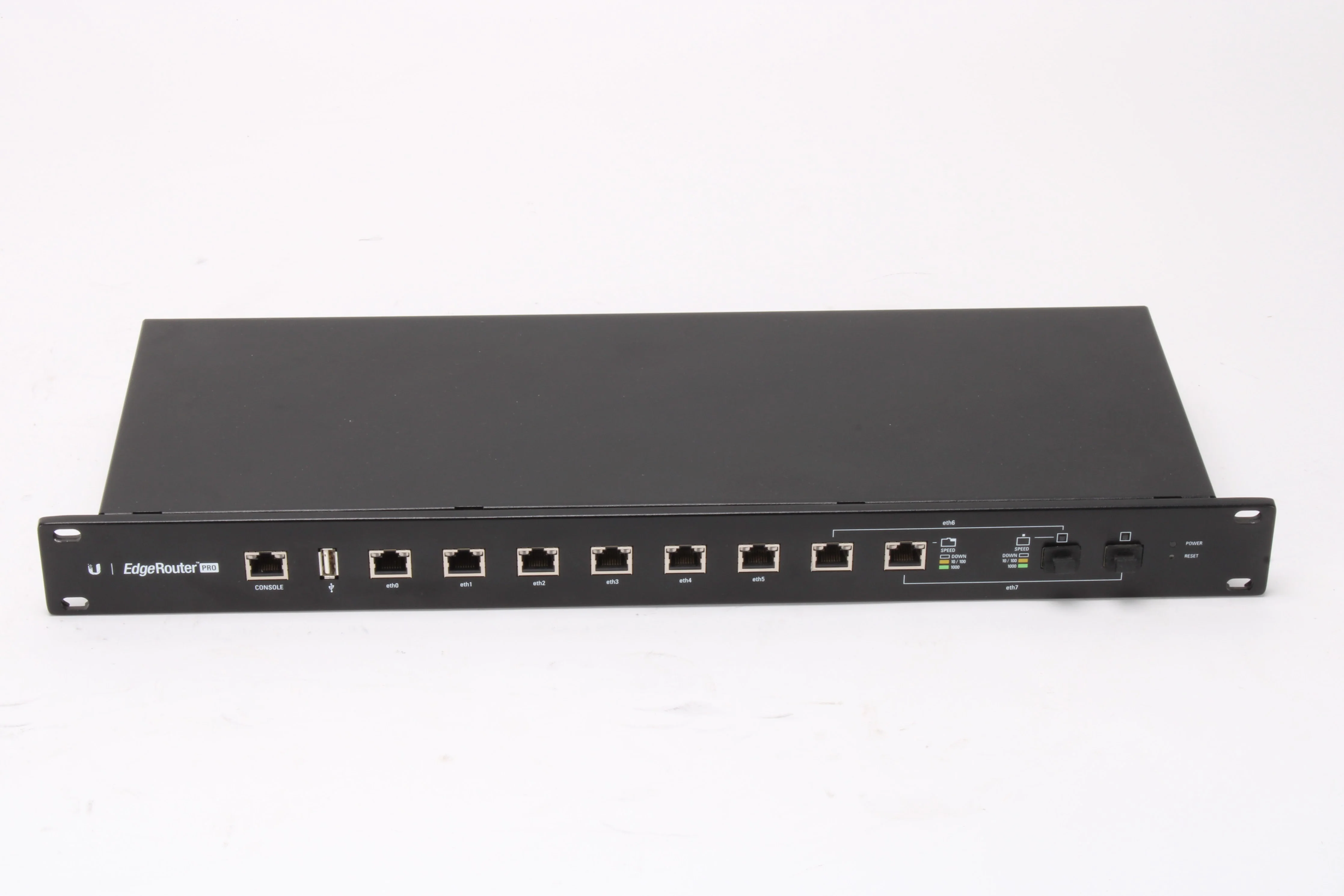 Ubiquiti ERPro-8 Edge Router Pro Gigabit Router With Power Cable and Screws - Image 3