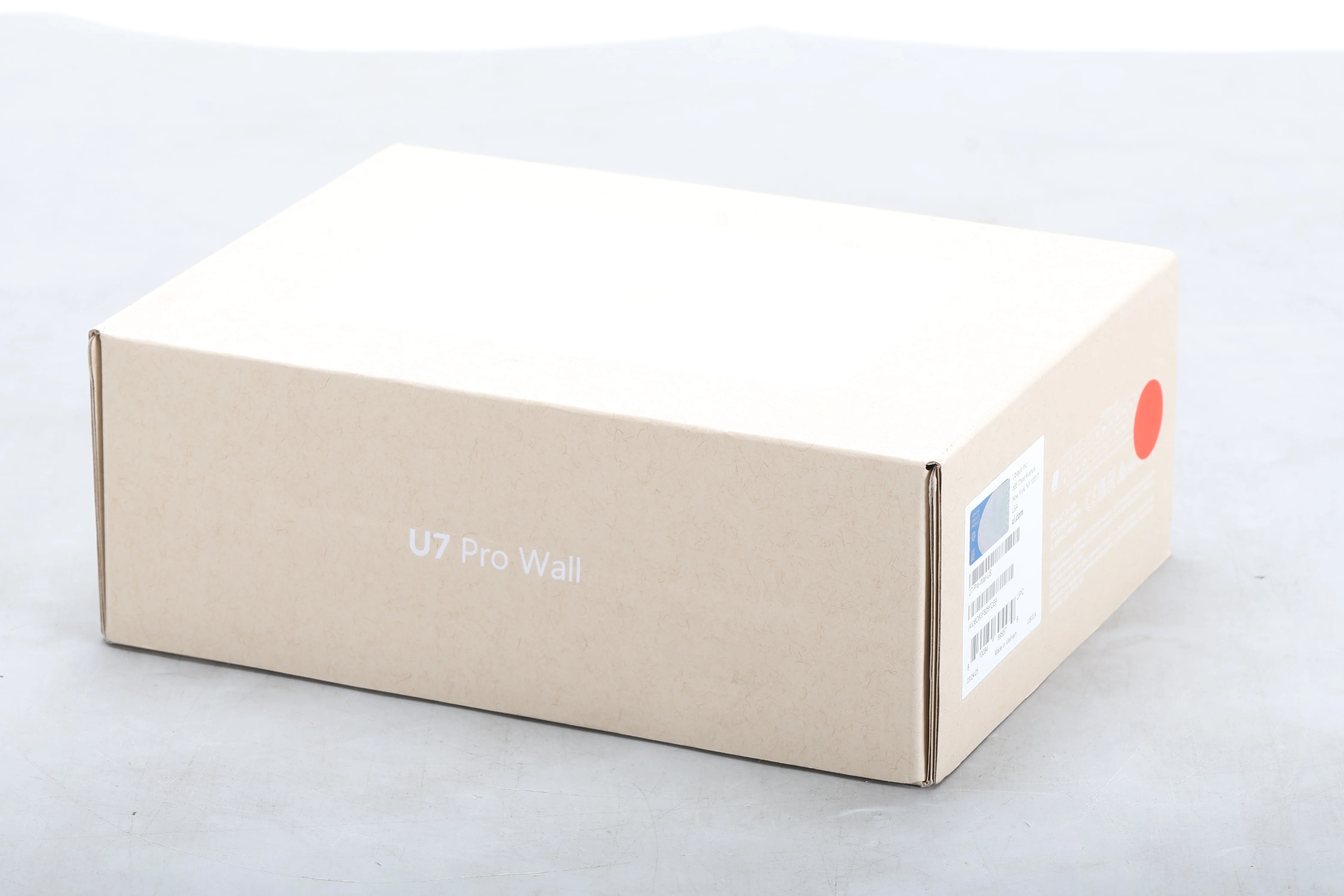 Ubiquiti U7-Pro-Wall-US Wall-Mounted Access Point 810084695579 - NEW