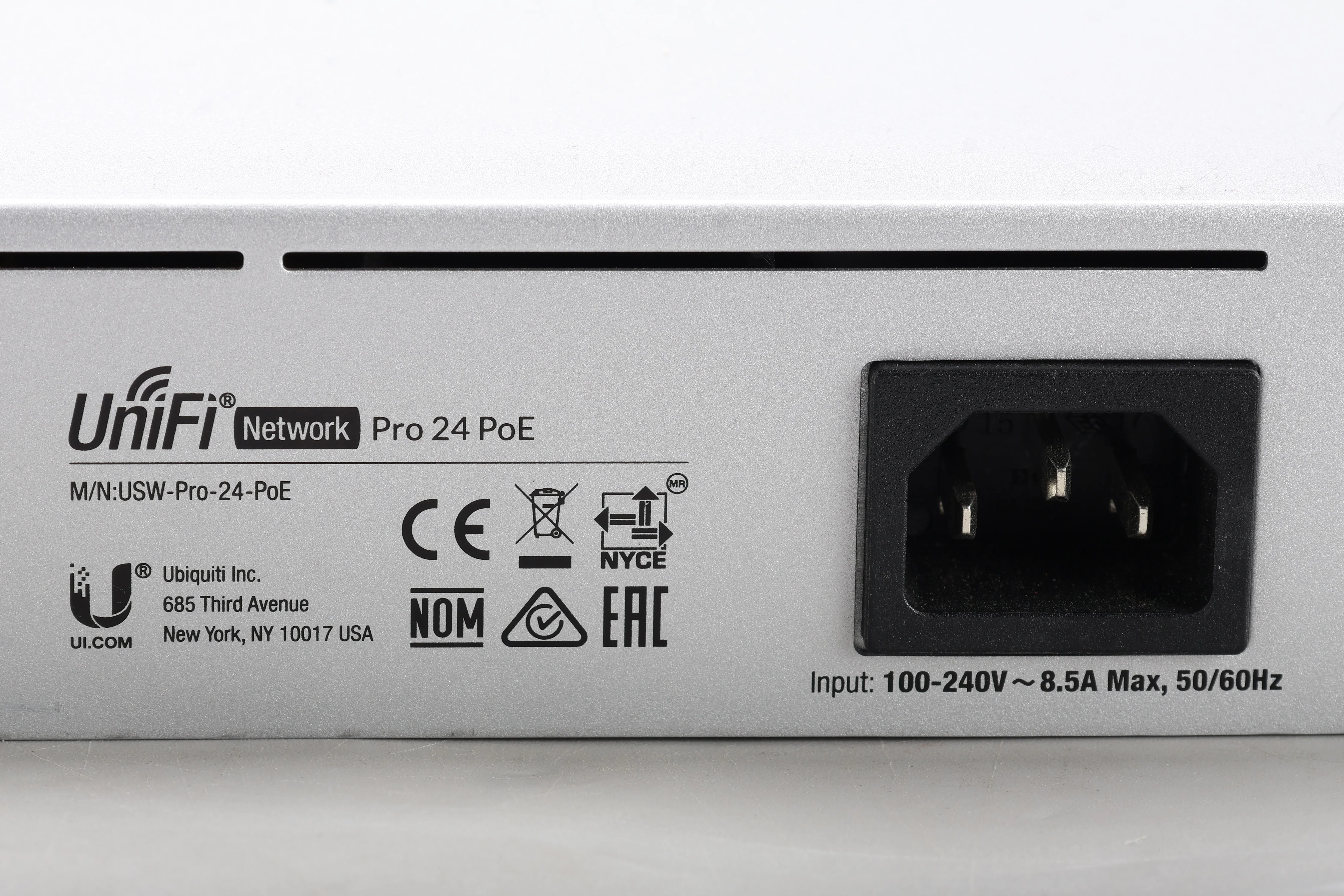 Ubiquiti UniFi Pro PoE 24-Port Gigabit Managed PoE Network Switch USW-Pro-24-PoE - Image 5