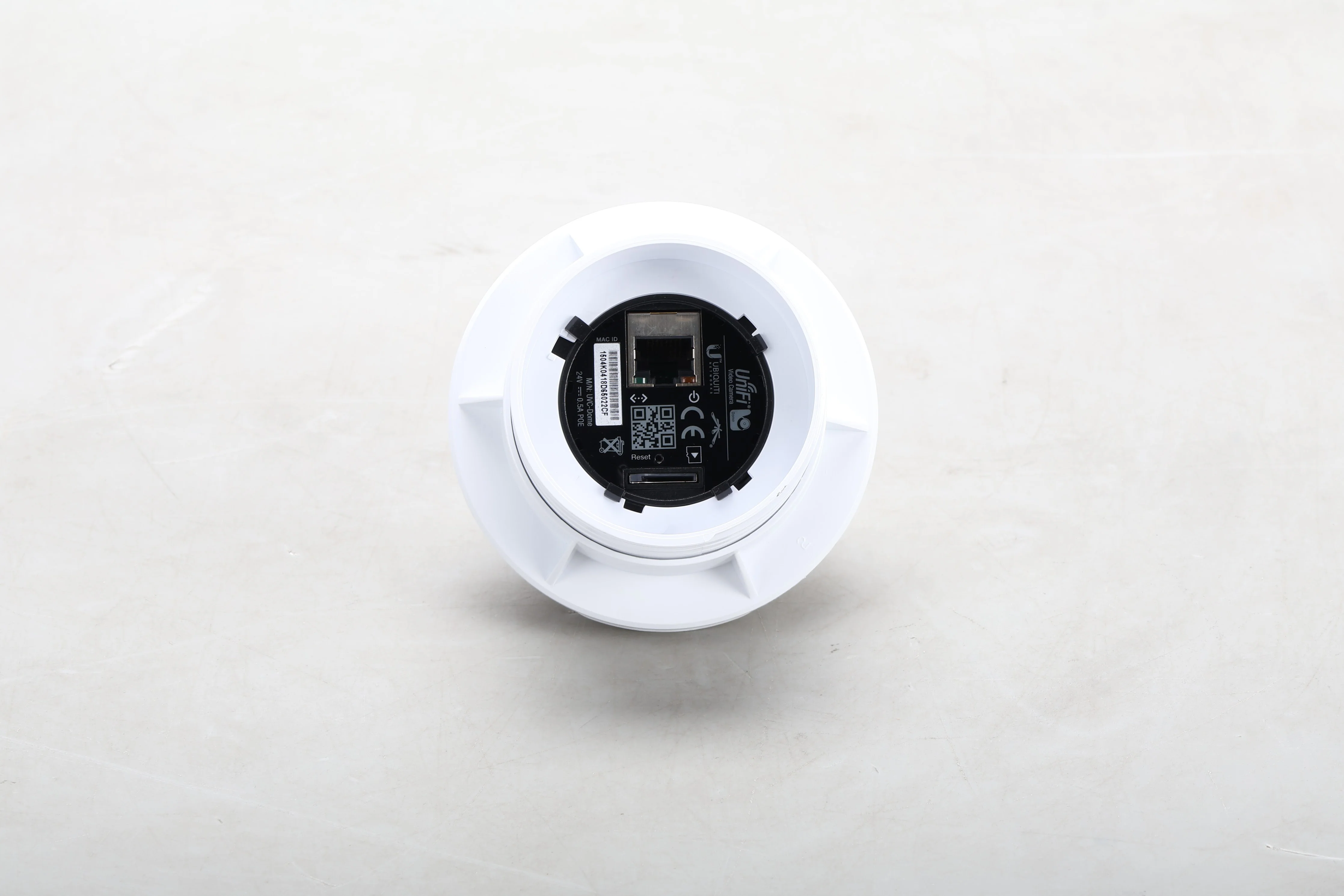 Ubiquiti UVC-Dome-3 Video Camera (3-Pack) 810354020490 - New Open Box - Image 4