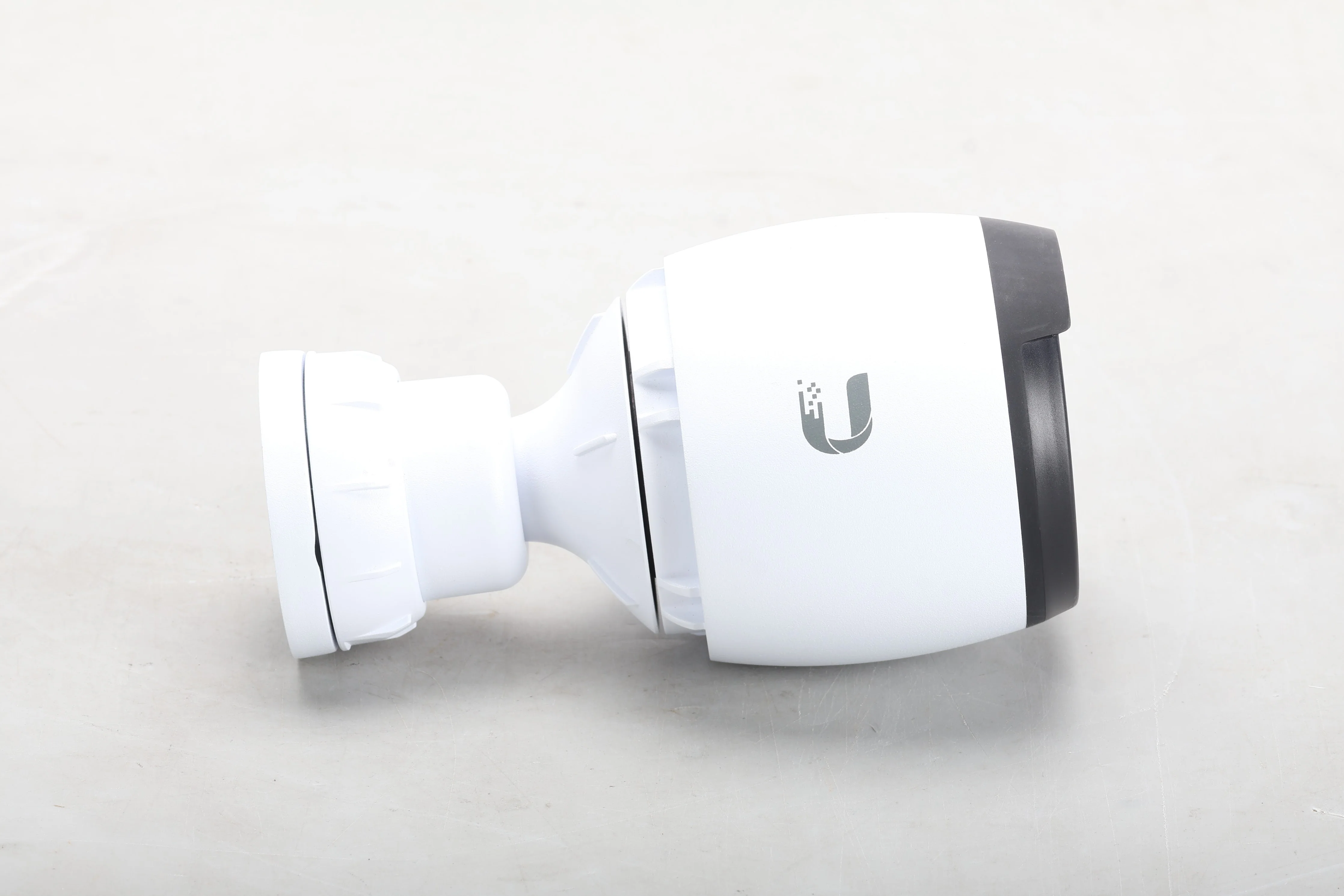 Ubiquiti UVC-G4-PRO UniFi Protect G4 Pro 4K Security Camera With Mount - Image 3