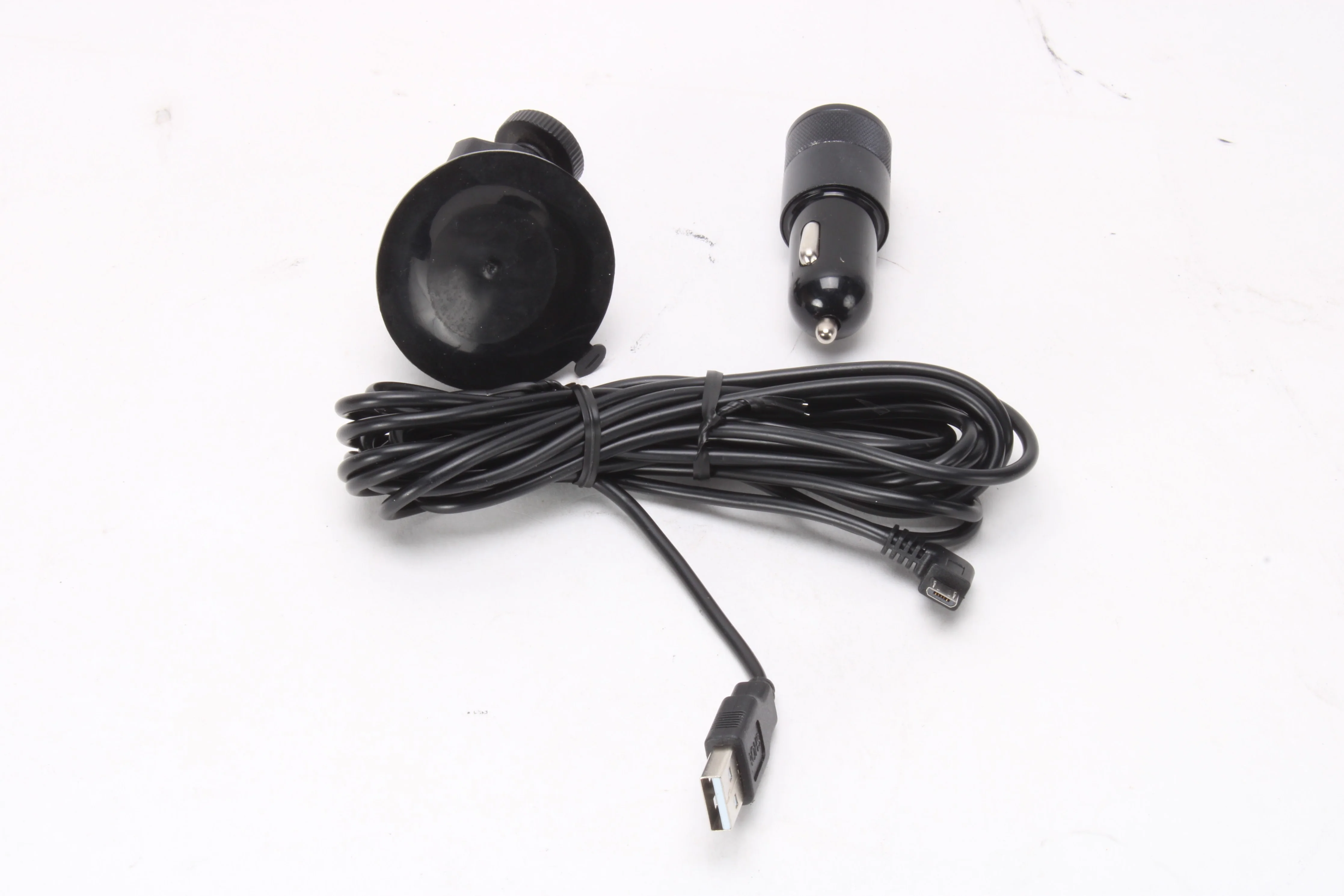 Uniden DC720 Dual Camera Lens Virtual 720° Automotive Dashcam With Accessories - Image 2