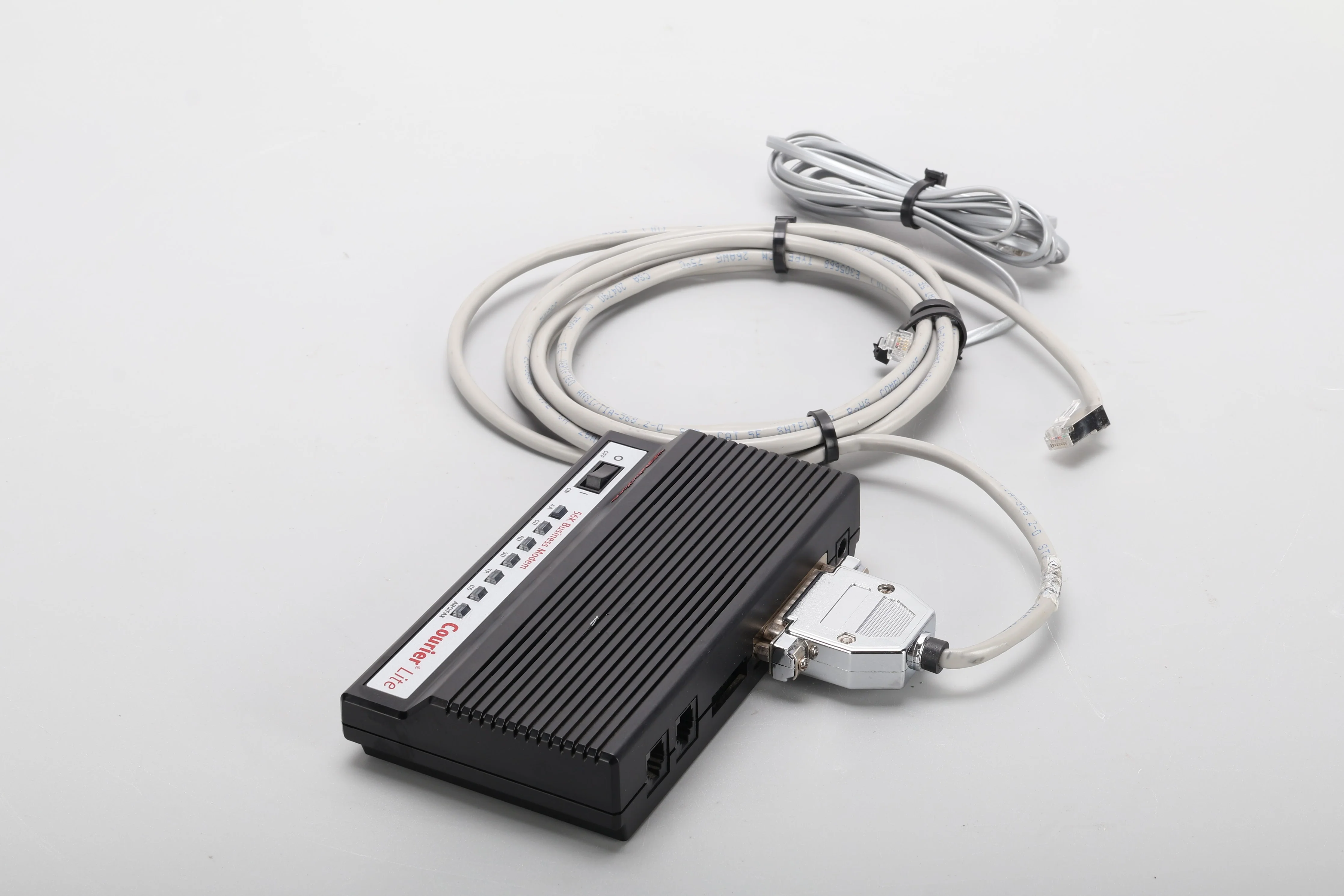 USRobotics 5686G 56K Fax Modem USR5686G With RJ9 and RJ45 Cables - Image 3