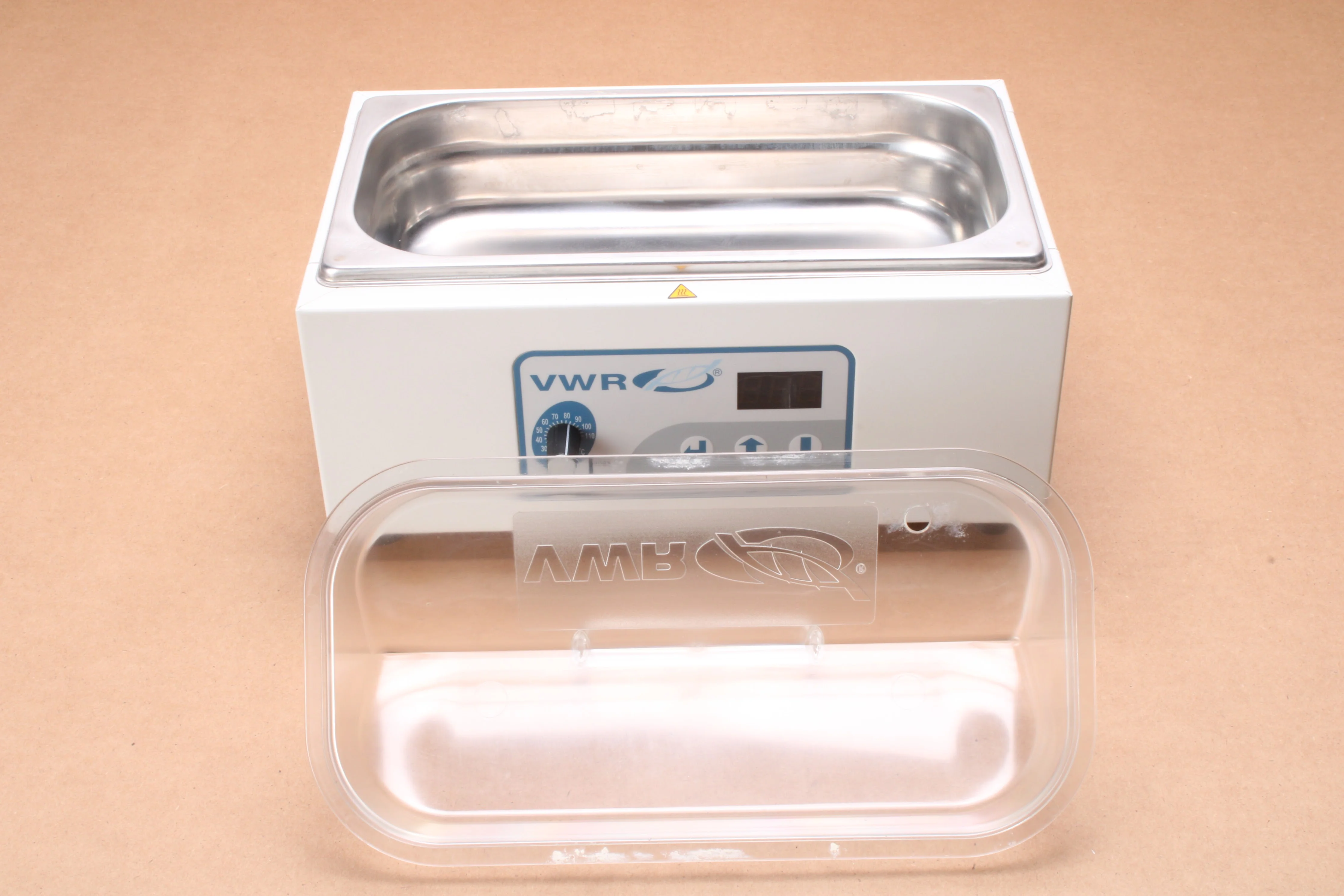 VWR 89032-212 Digital 2-Liter Water Bath - Image 6
