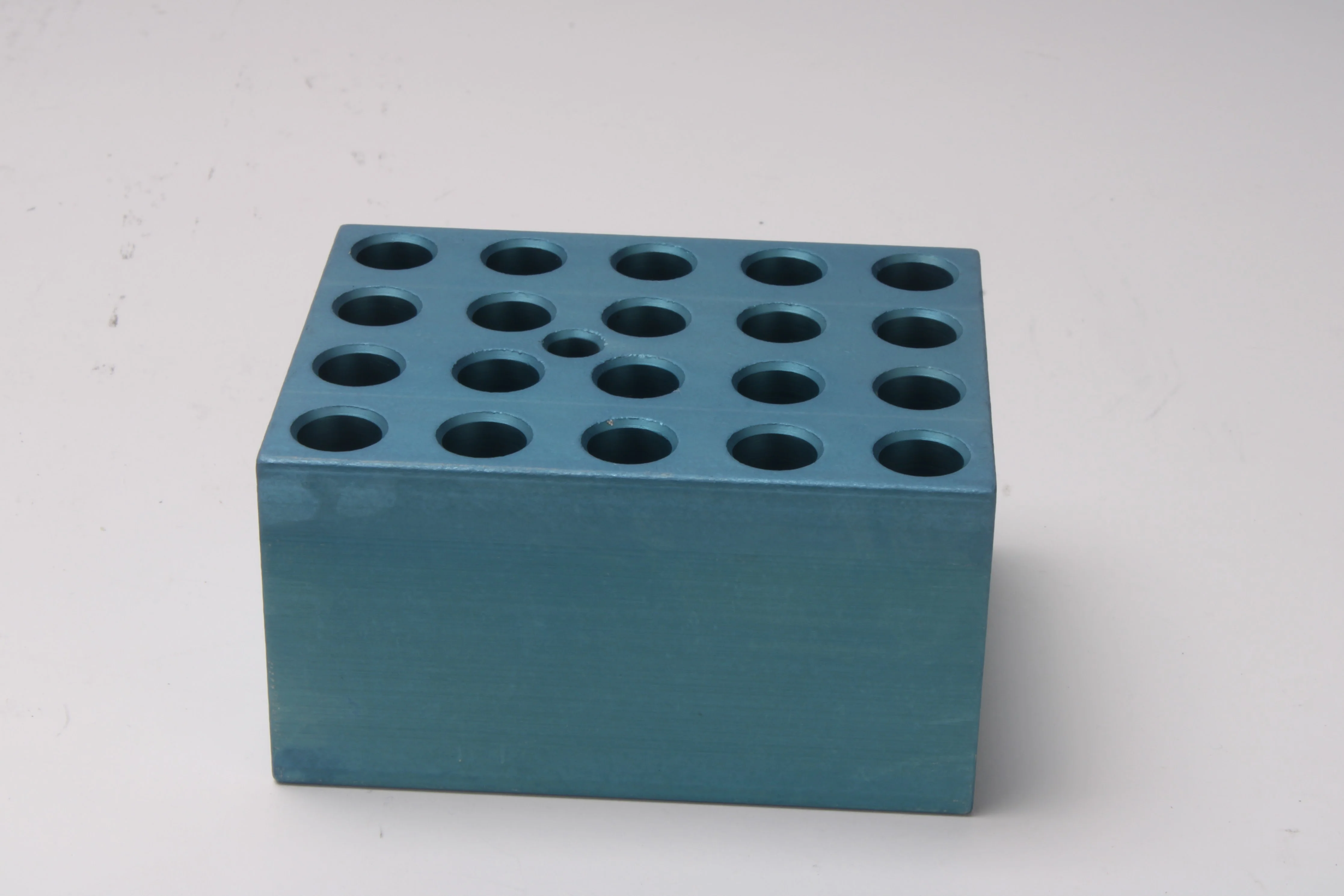 VWR Scientific 13259-030 Standard Heat Block W/ 20 Well-Block and Power Cord - Image 3