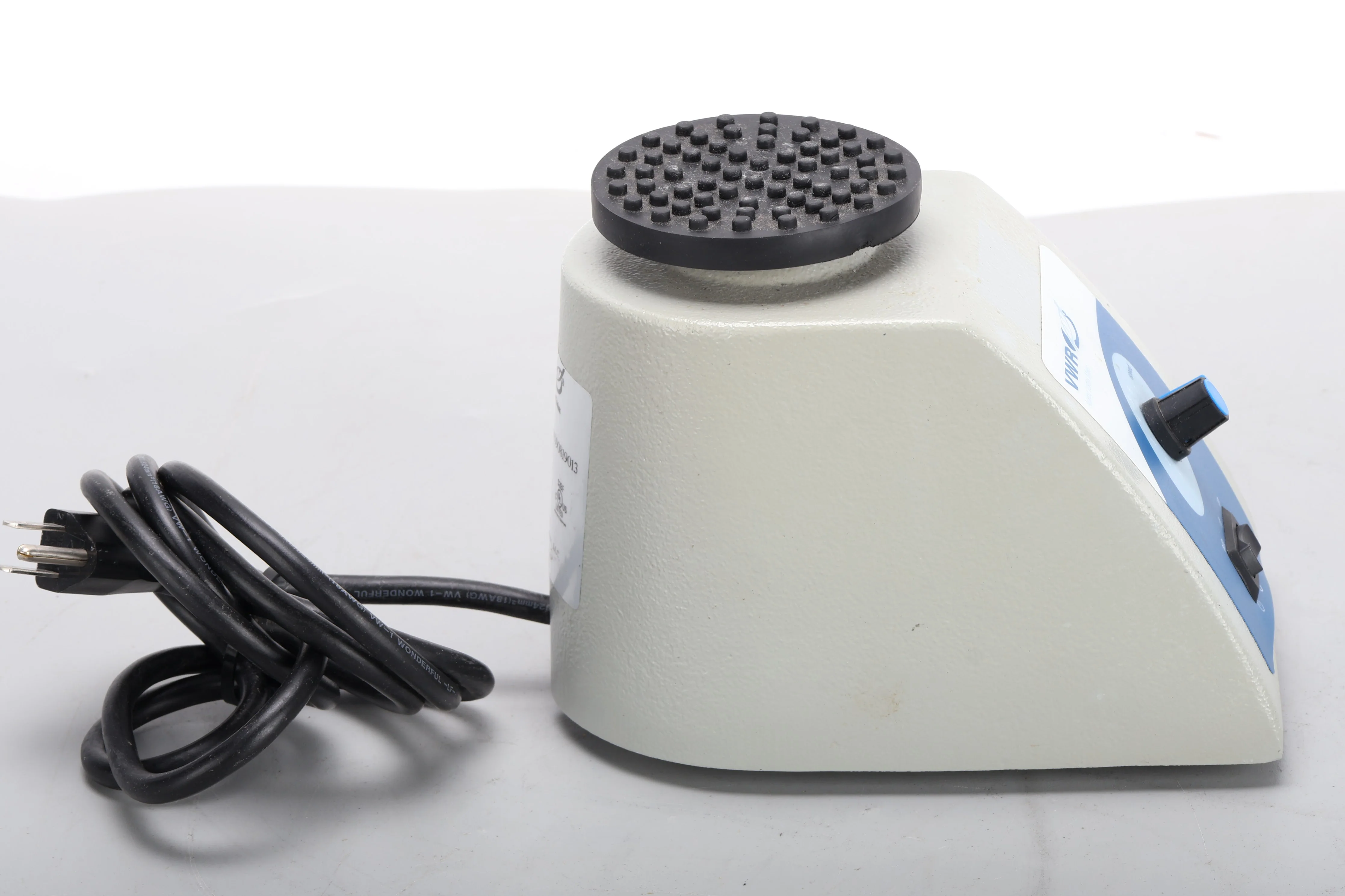 VWR Scientific Products Mini Vortexer 945300 With Shaker Pedestal - Image 5