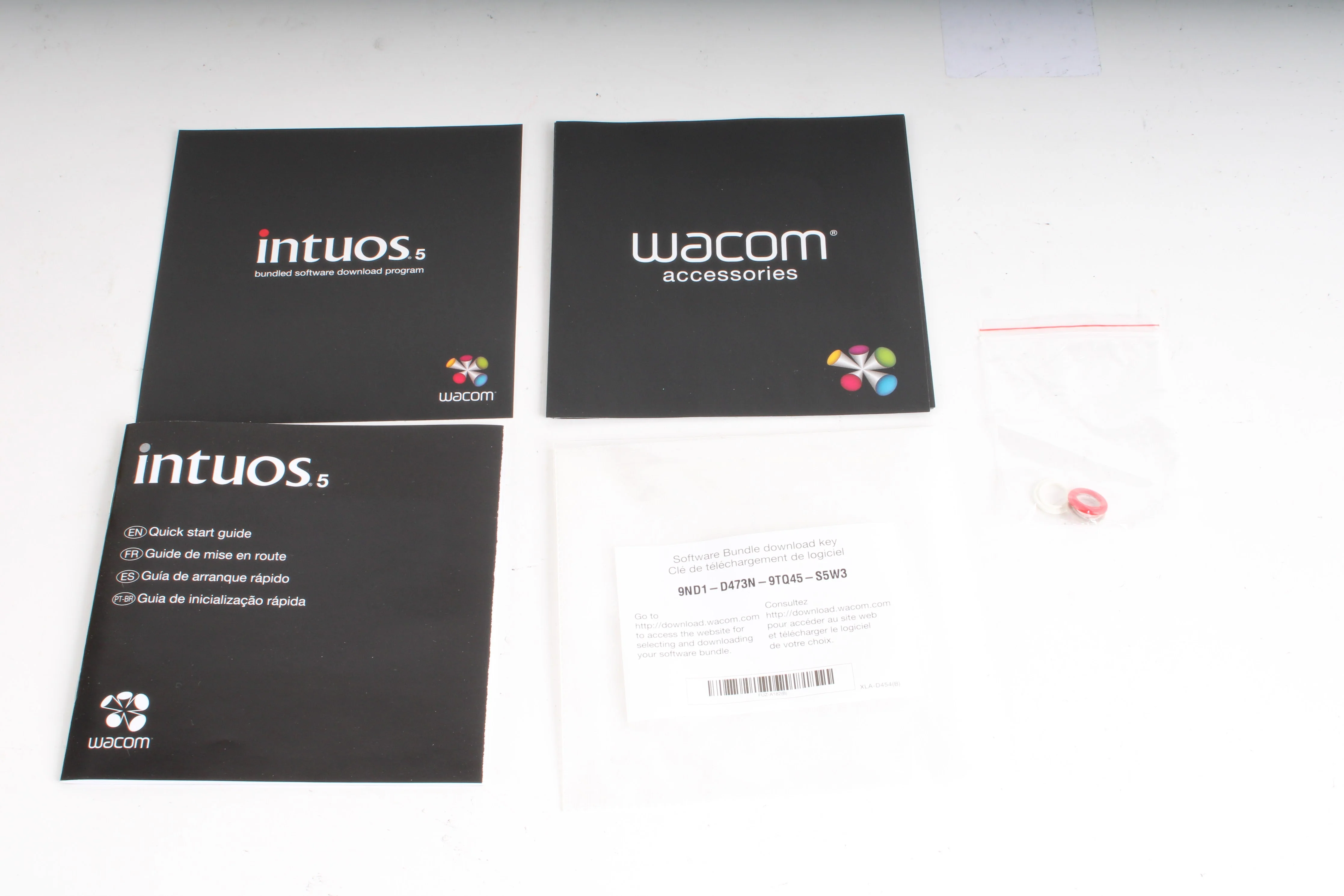 Wacom Intuos5 Touch PTH-650 Pen Tablet - Medium With USB Cable - Image 9