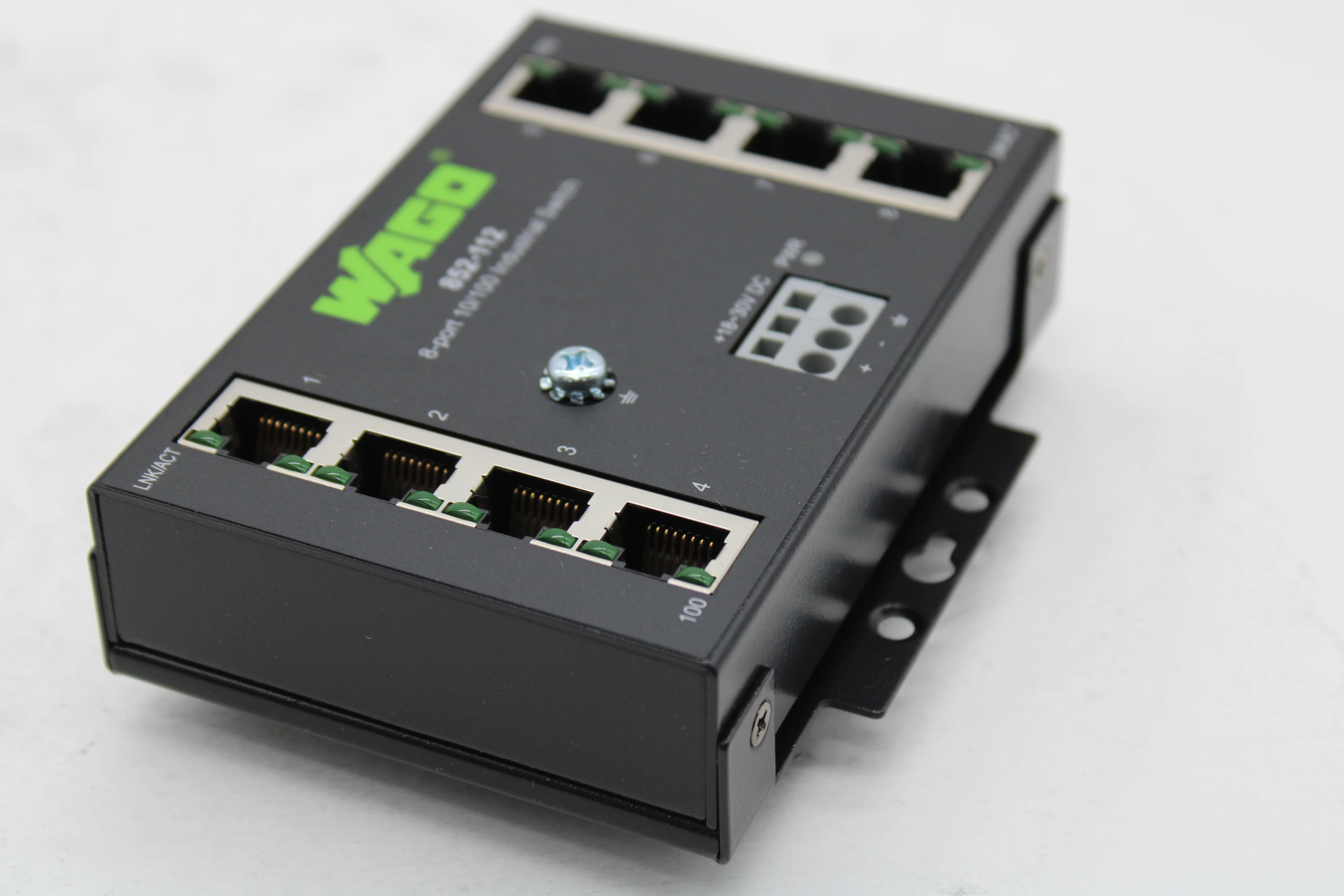 Wago 852-112 8-Port 10/100 Industrial Switch - Image 2