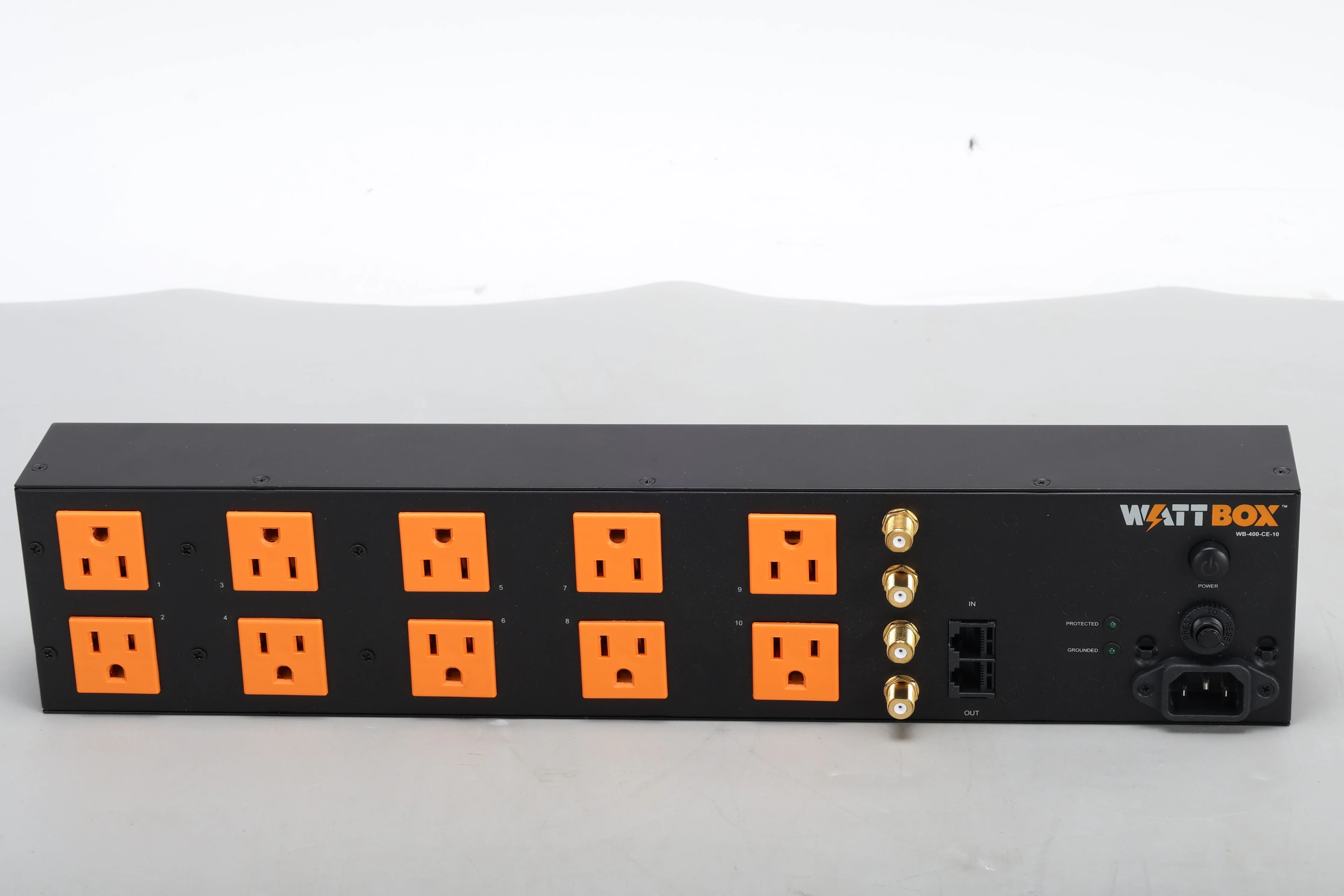 WattBox WB-400-CE-10 Power Conditioner 842822019828 With Rack Ears and Screws - Image 3