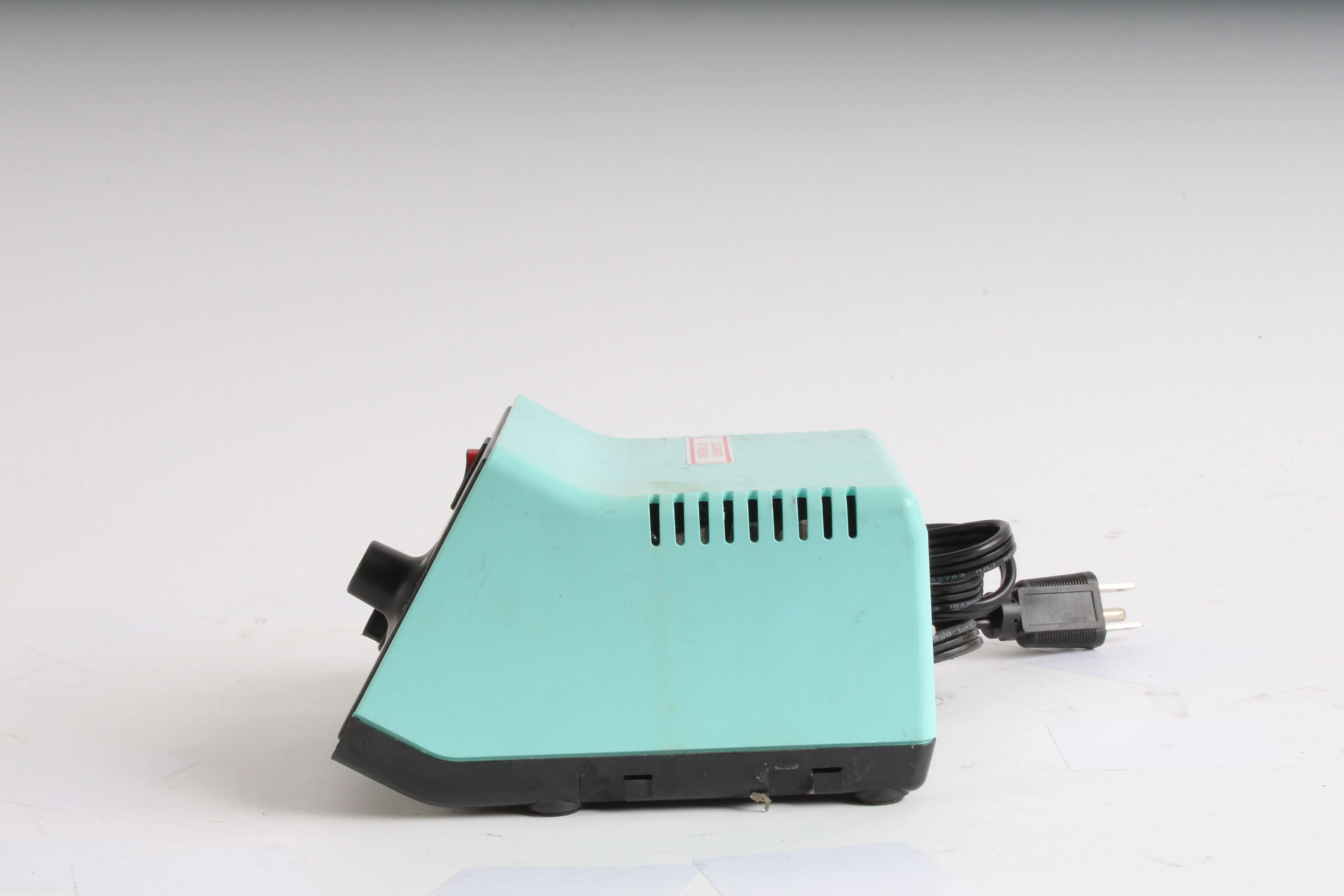 Weller WES51 Analog Soldering Station With Stand - No Hand Piece - Image 4