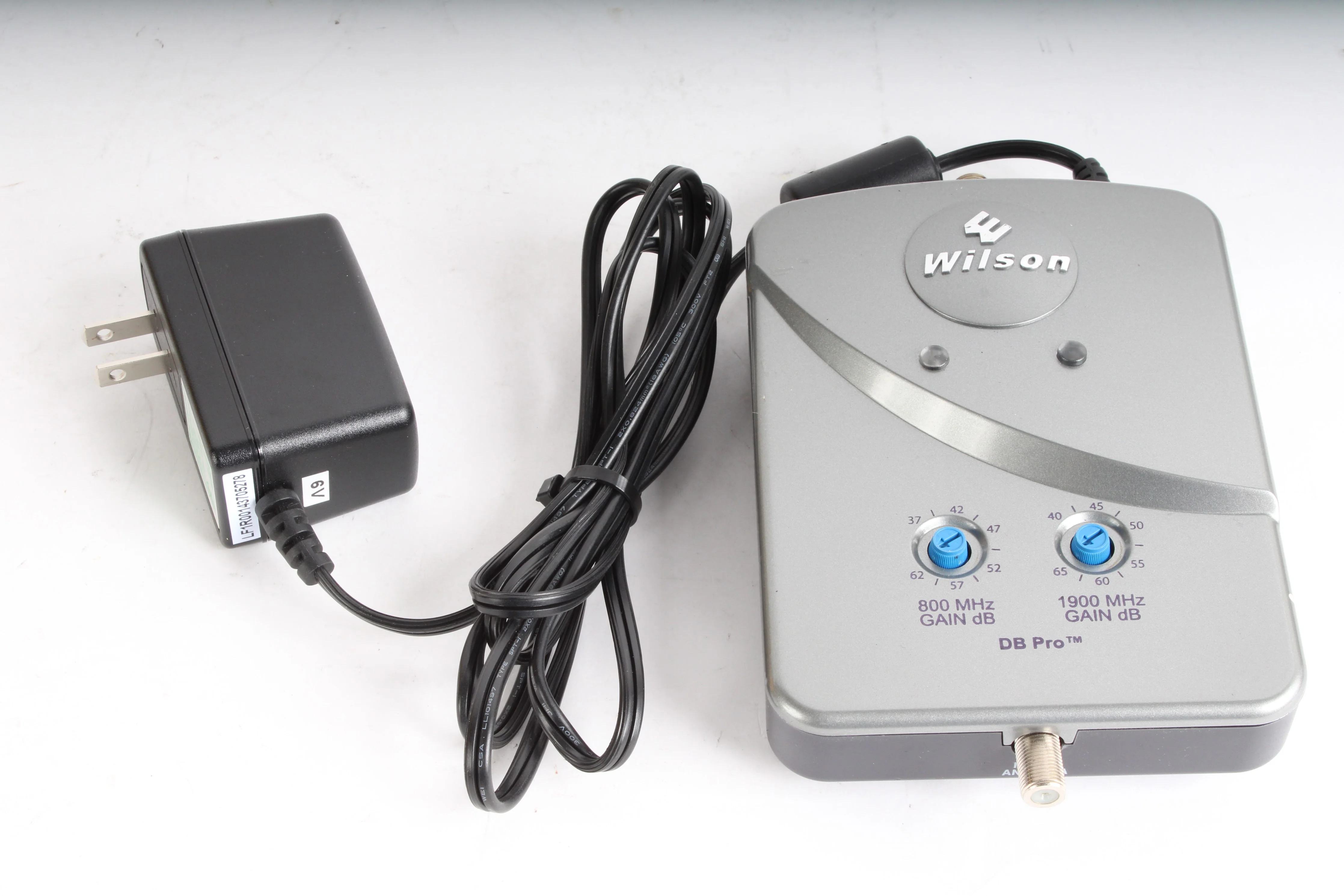 Wilson Electronics 460005 DB Pro Cell Signal Booster With Accessories - Image 5