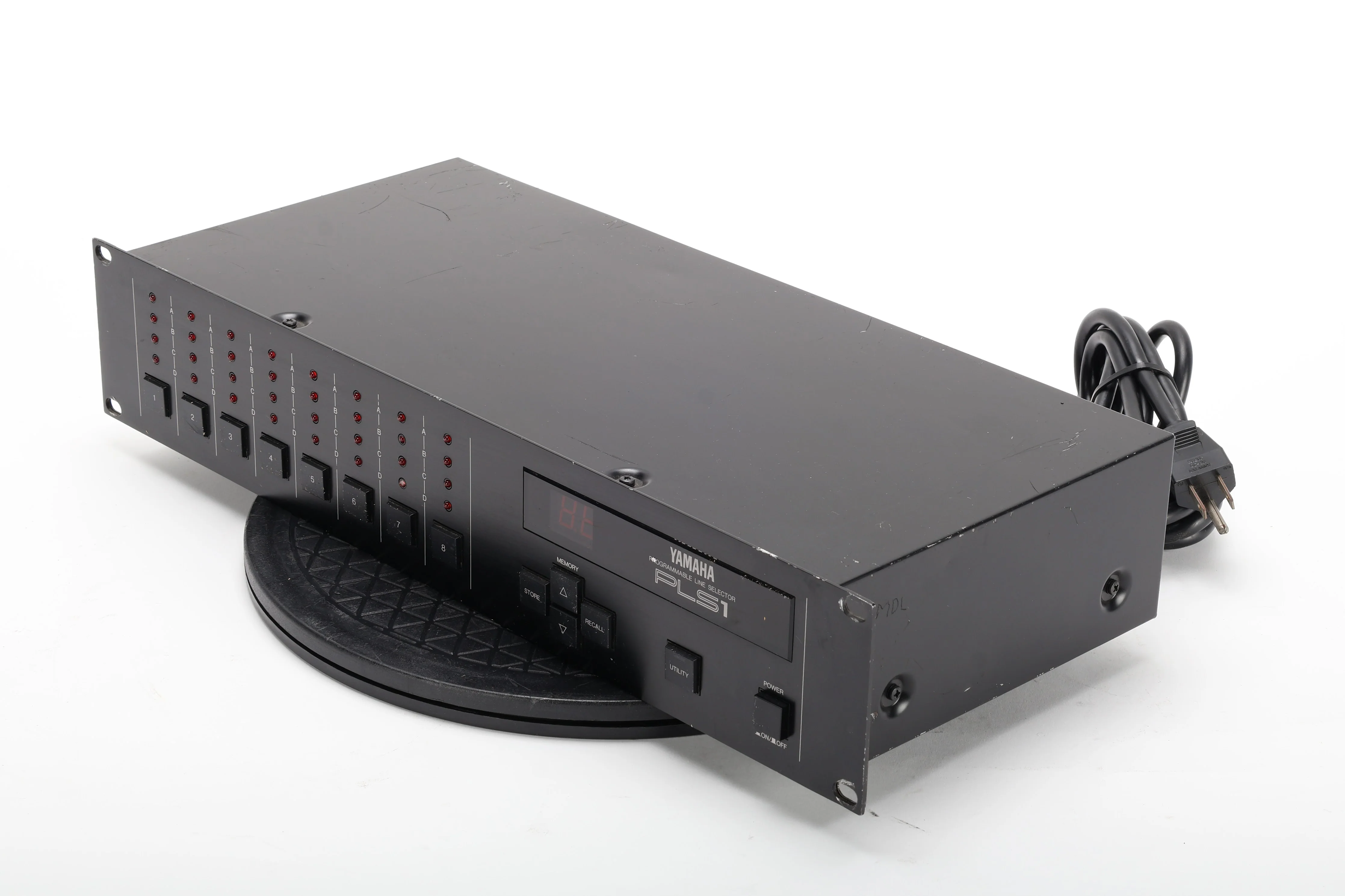 Yamaha PLS1 Programmable Line Selector - Image 7