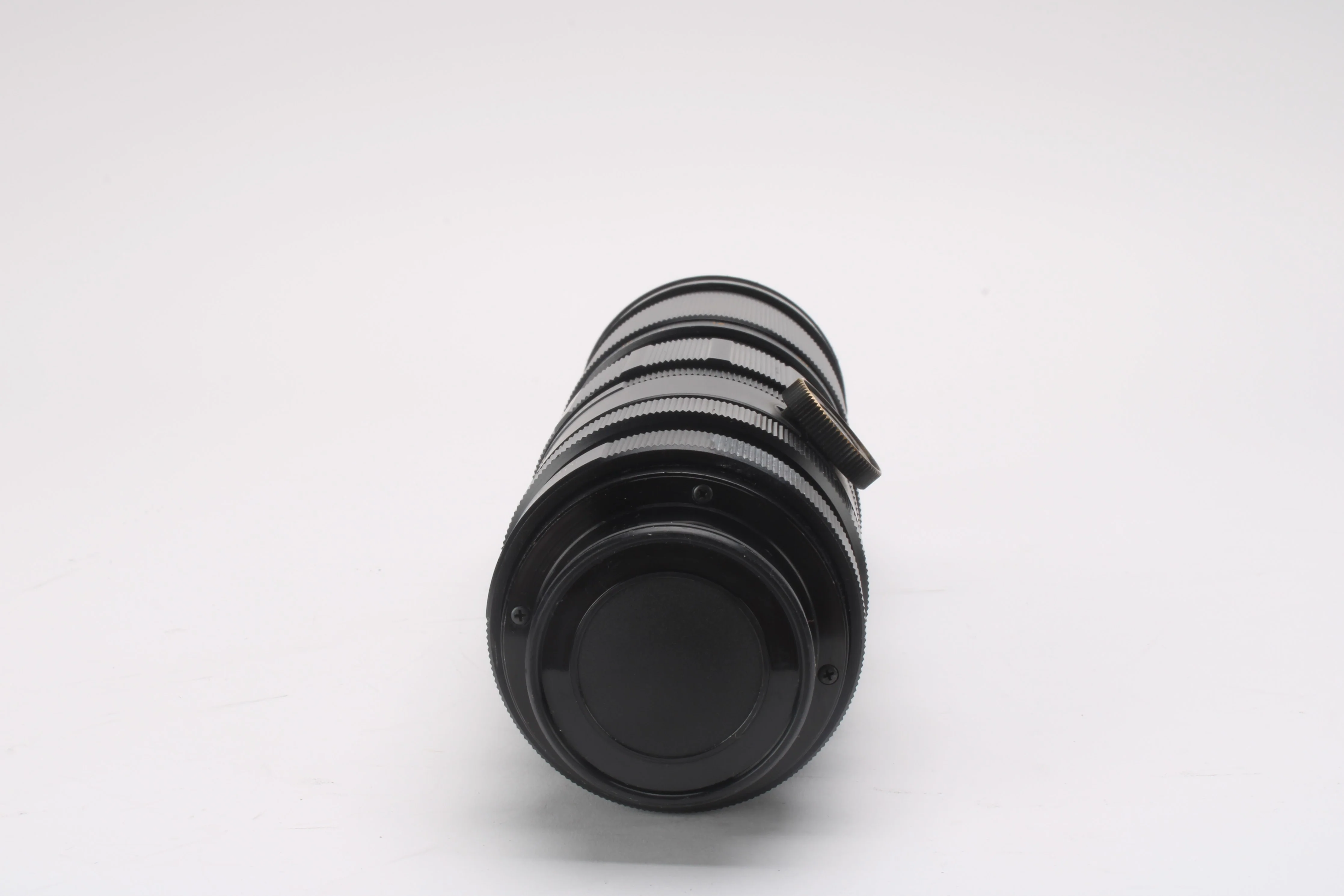 Yashica 75-230mm f/4.5 Auto Zoom Lens