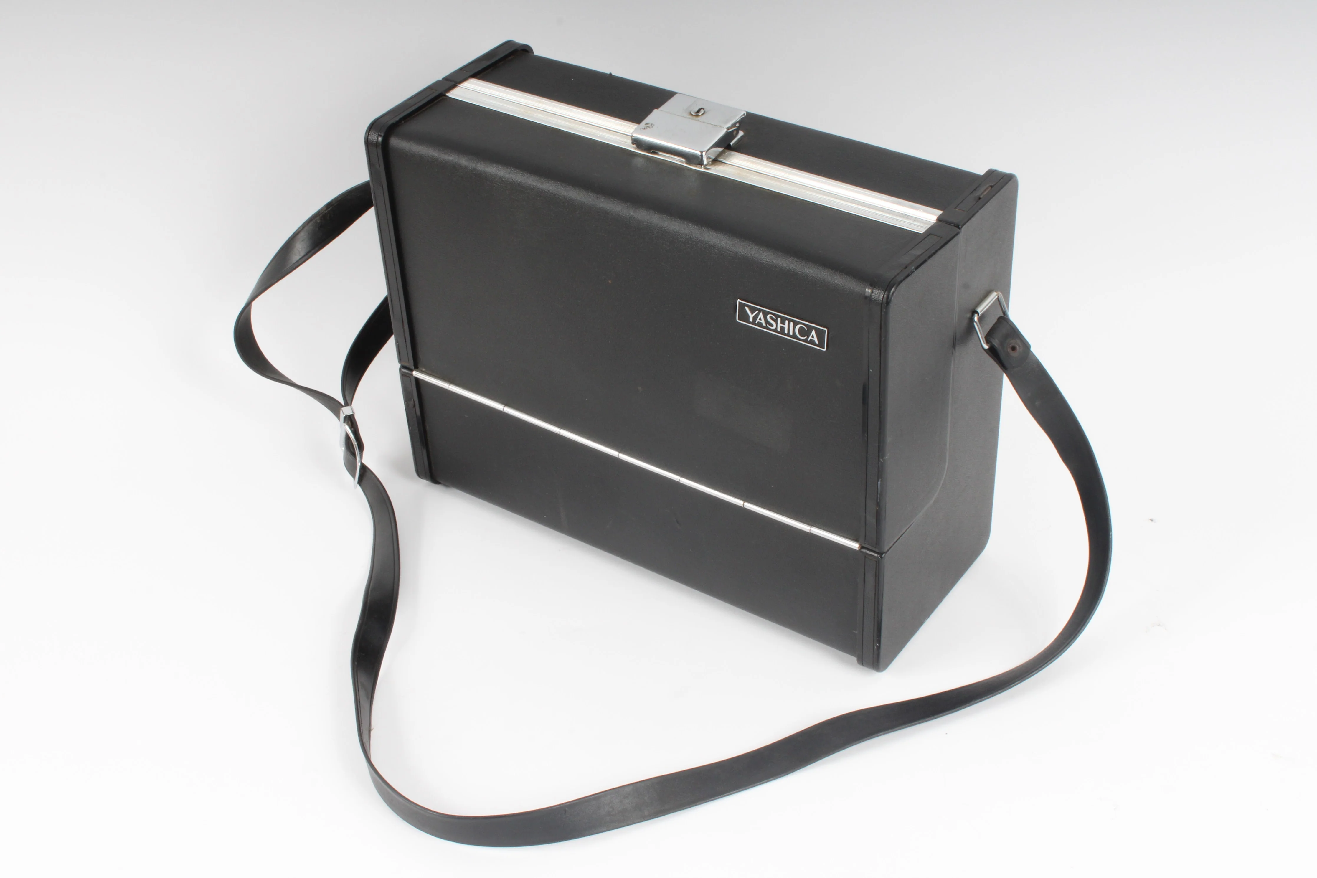 Yashica LD-6 Electro 8 Super 8 Film Movie Camera W/ 1:1.8 f=8-48mm - AS IS - Image 3